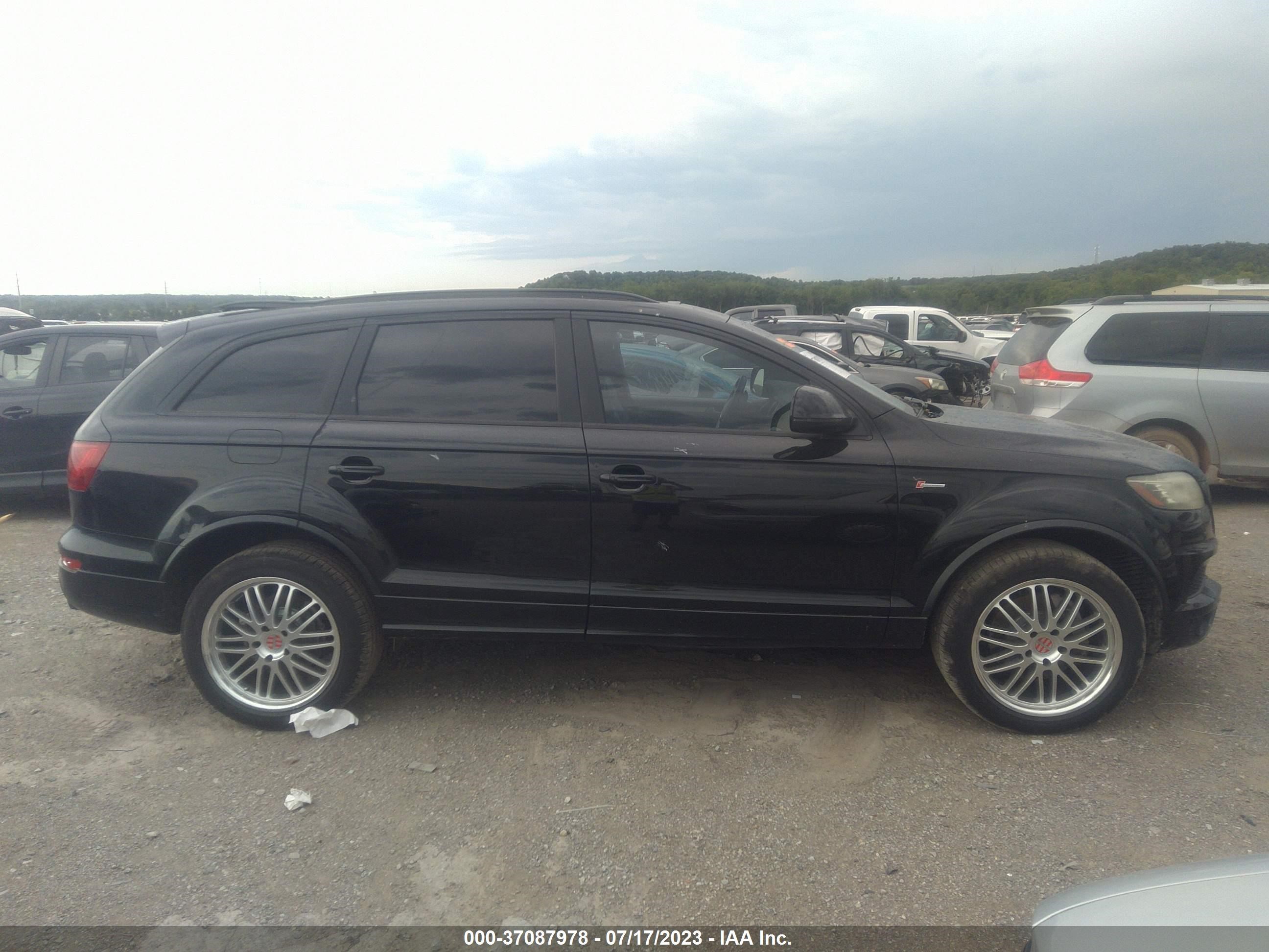 Photo 12 VIN: WA1DGAFE7ED009908 - AUDI Q7 