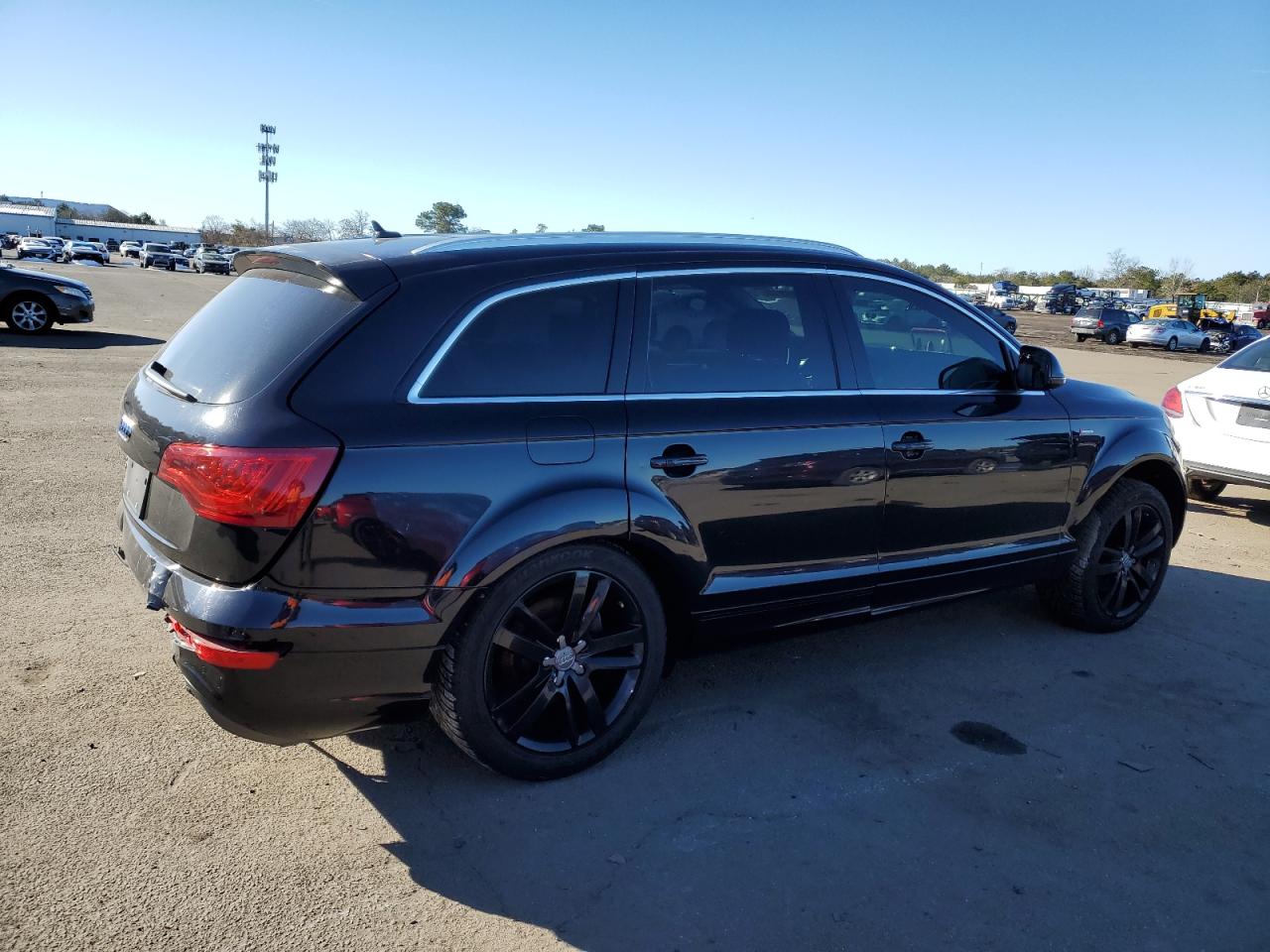 Photo 2 VIN: WA1DGAFE9CD002682 - AUDI Q7 