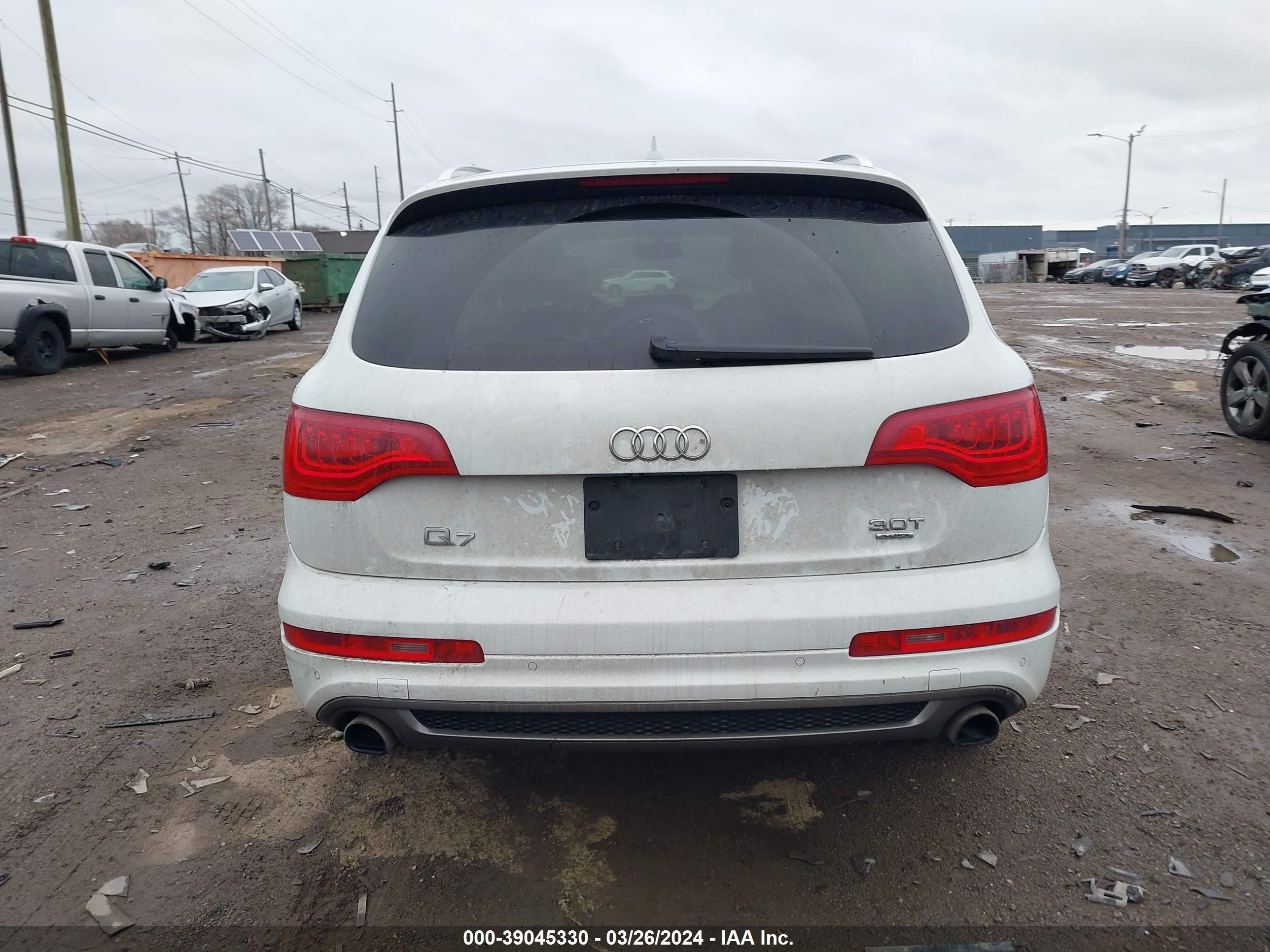 Photo 15 VIN: WA1DGAFEXFD019138 - AUDI Q7 