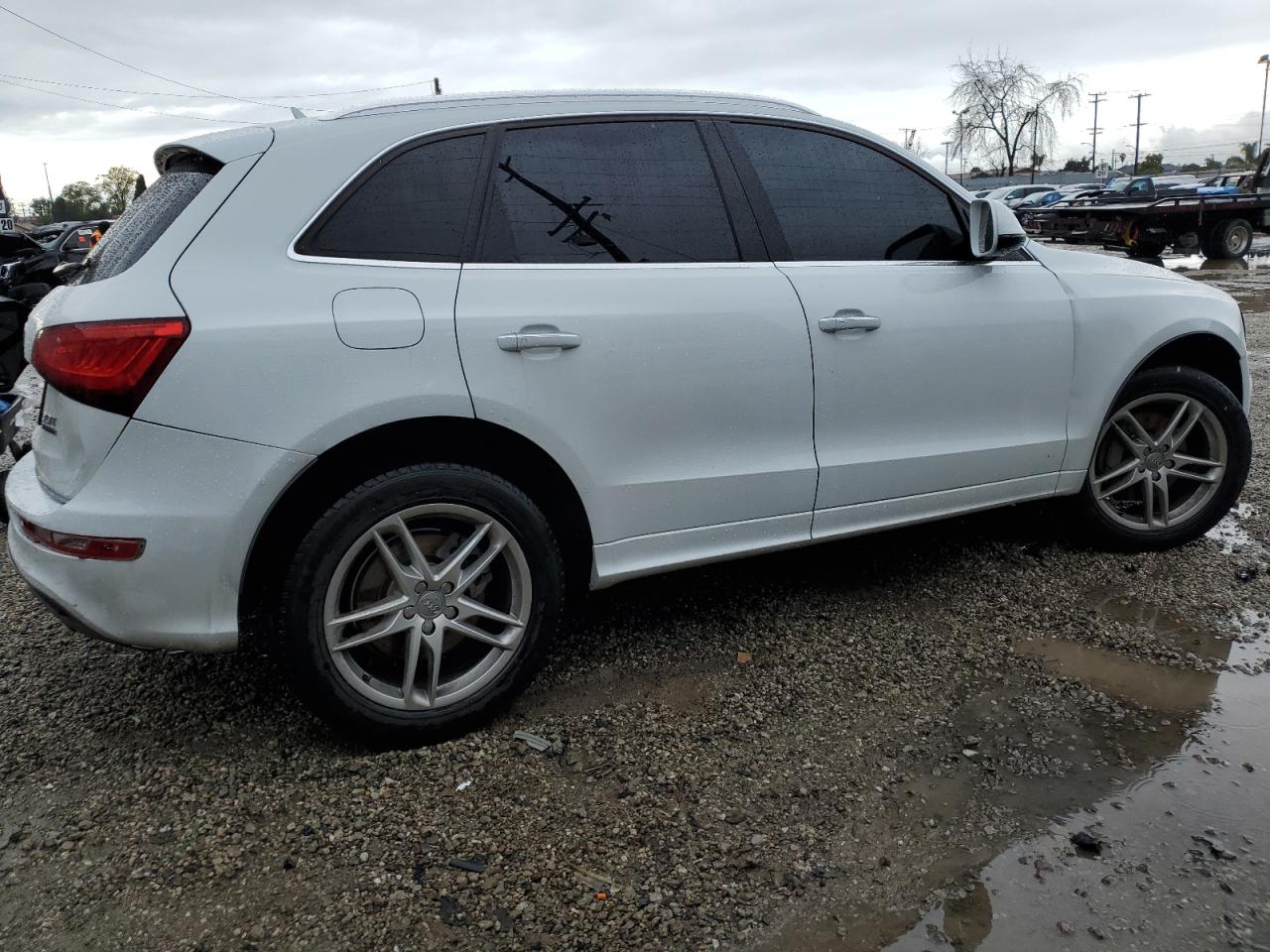 Photo 2 VIN: WA1DGAFP1FA109359 - AUDI Q5 