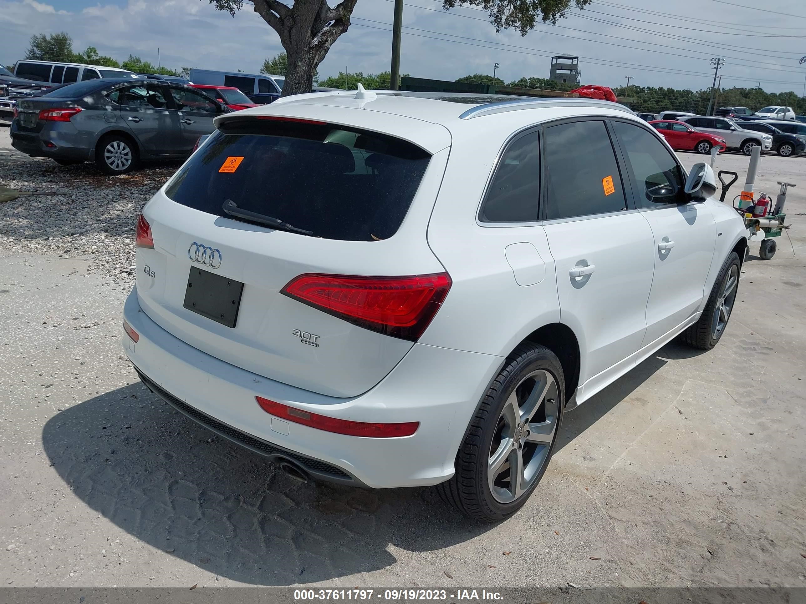 Photo 3 VIN: WA1DGAFP5EA102607 - AUDI Q5 