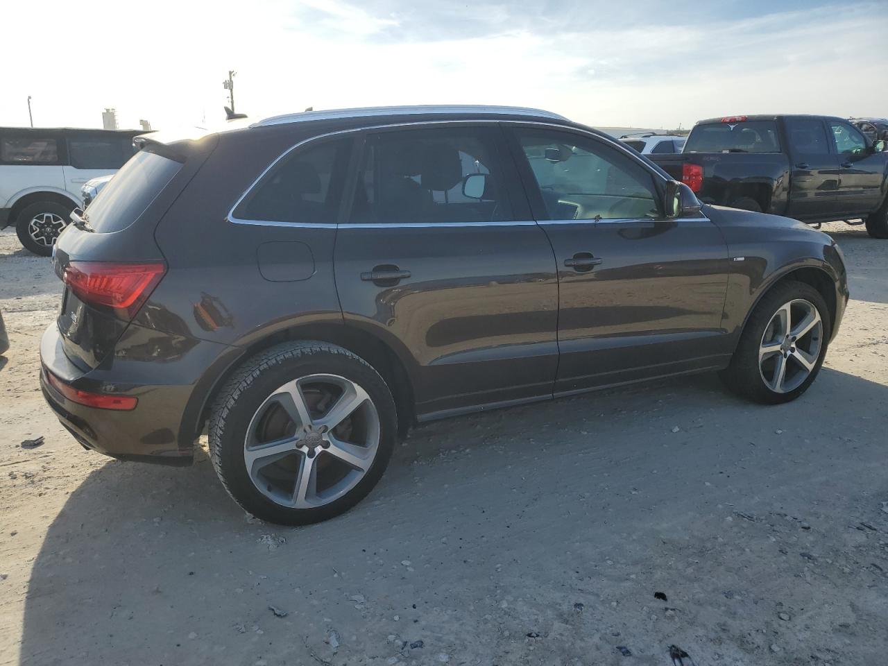 Photo 2 VIN: WA1DGAFP8EA096236 - AUDI Q5 