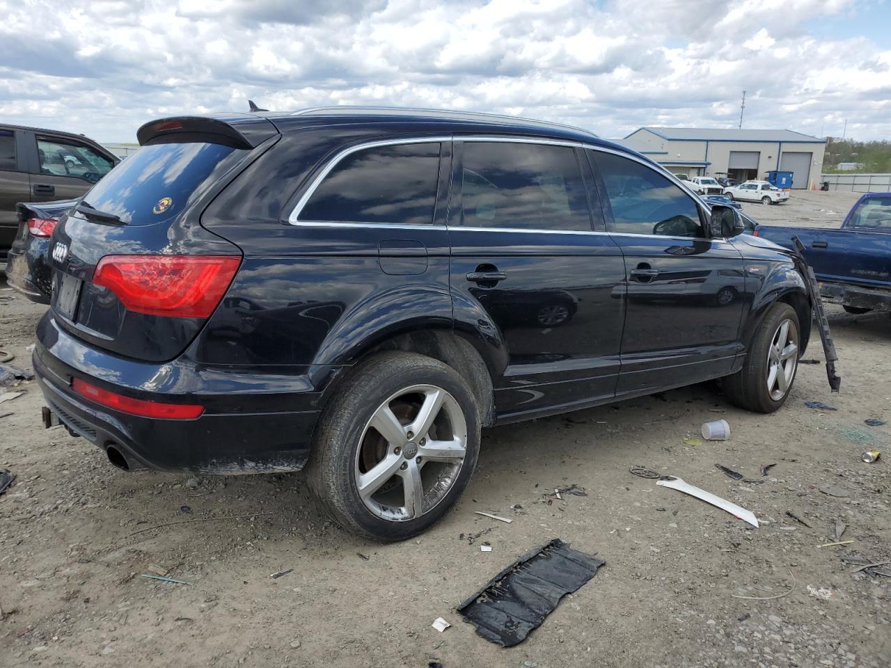 Photo 2 VIN: WA1DGBFE8DD009484 - AUDI Q7 