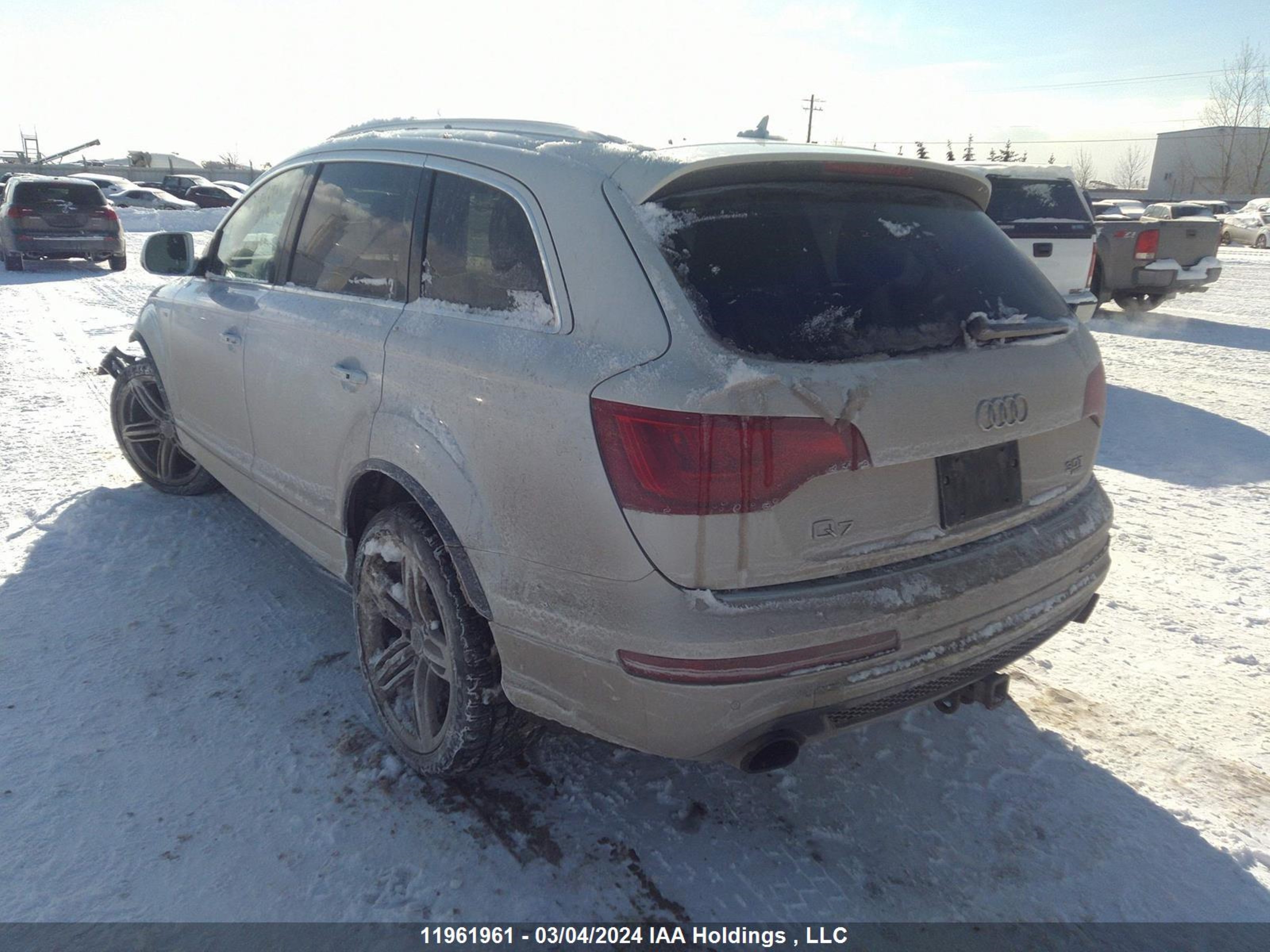 Photo 2 VIN: WA1DGCFE2DD004481 - AUDI Q7 