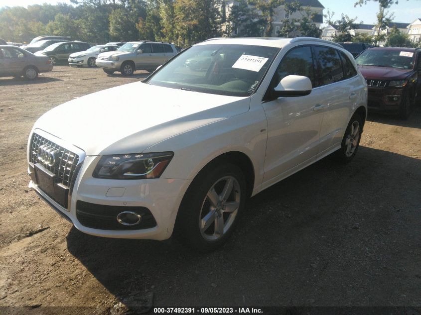 Photo 1 VIN: WA1DKAFP1CA060920 - AUDI Q5 