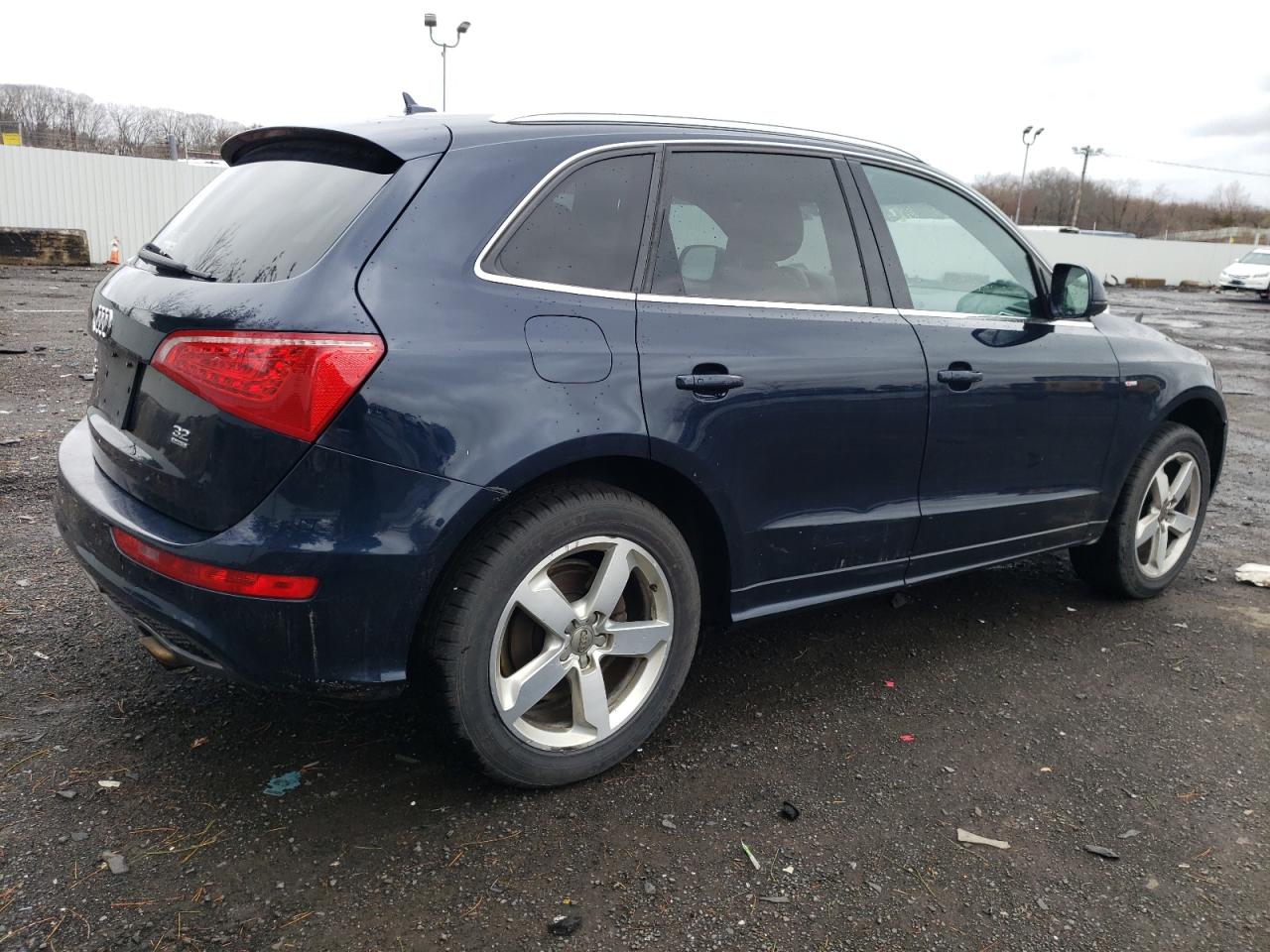 Photo 2 VIN: WA1DKAFP3BA026069 - AUDI Q5 