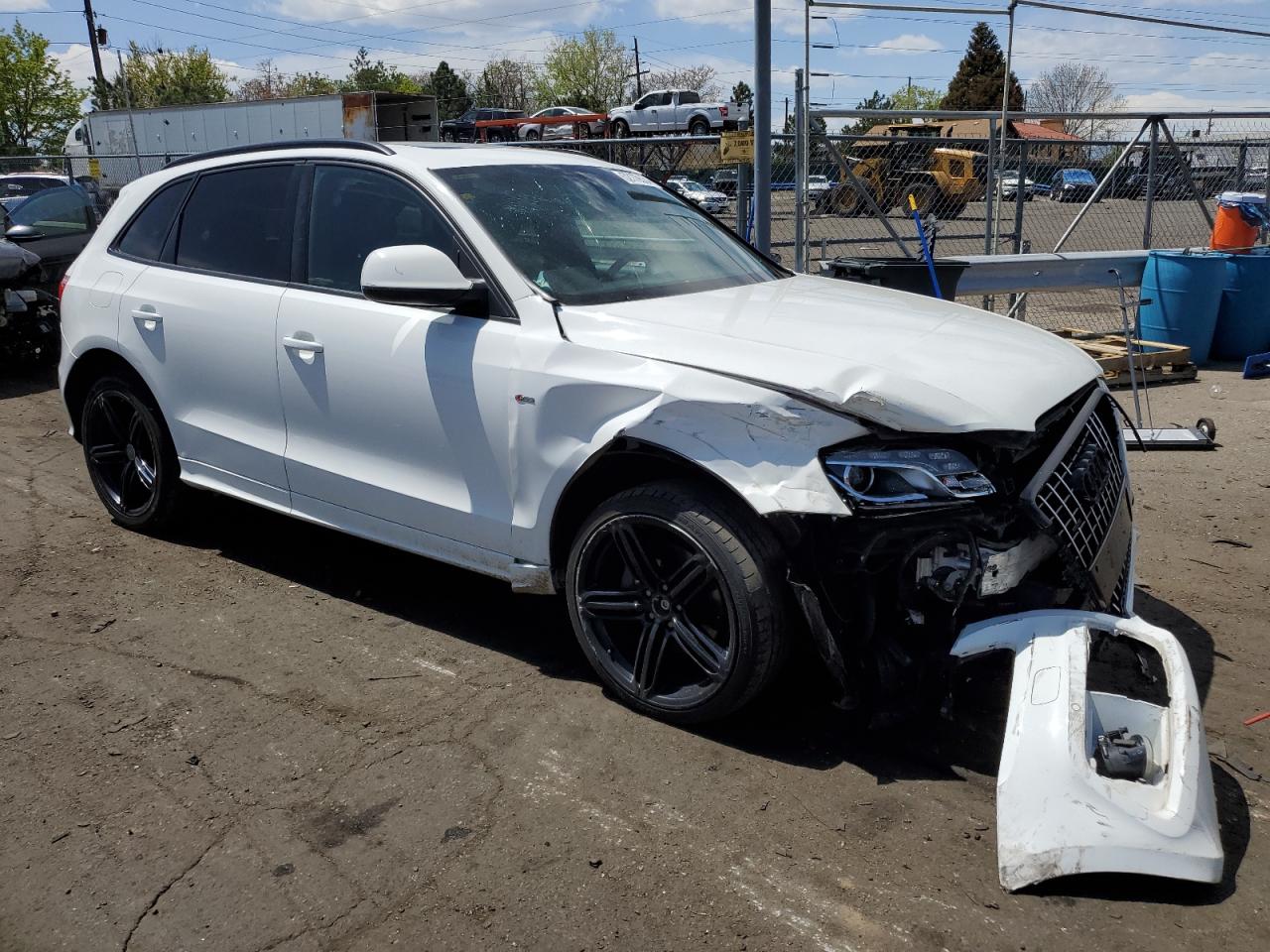 Photo 3 VIN: WA1DKAFP3CA048882 - AUDI Q5 