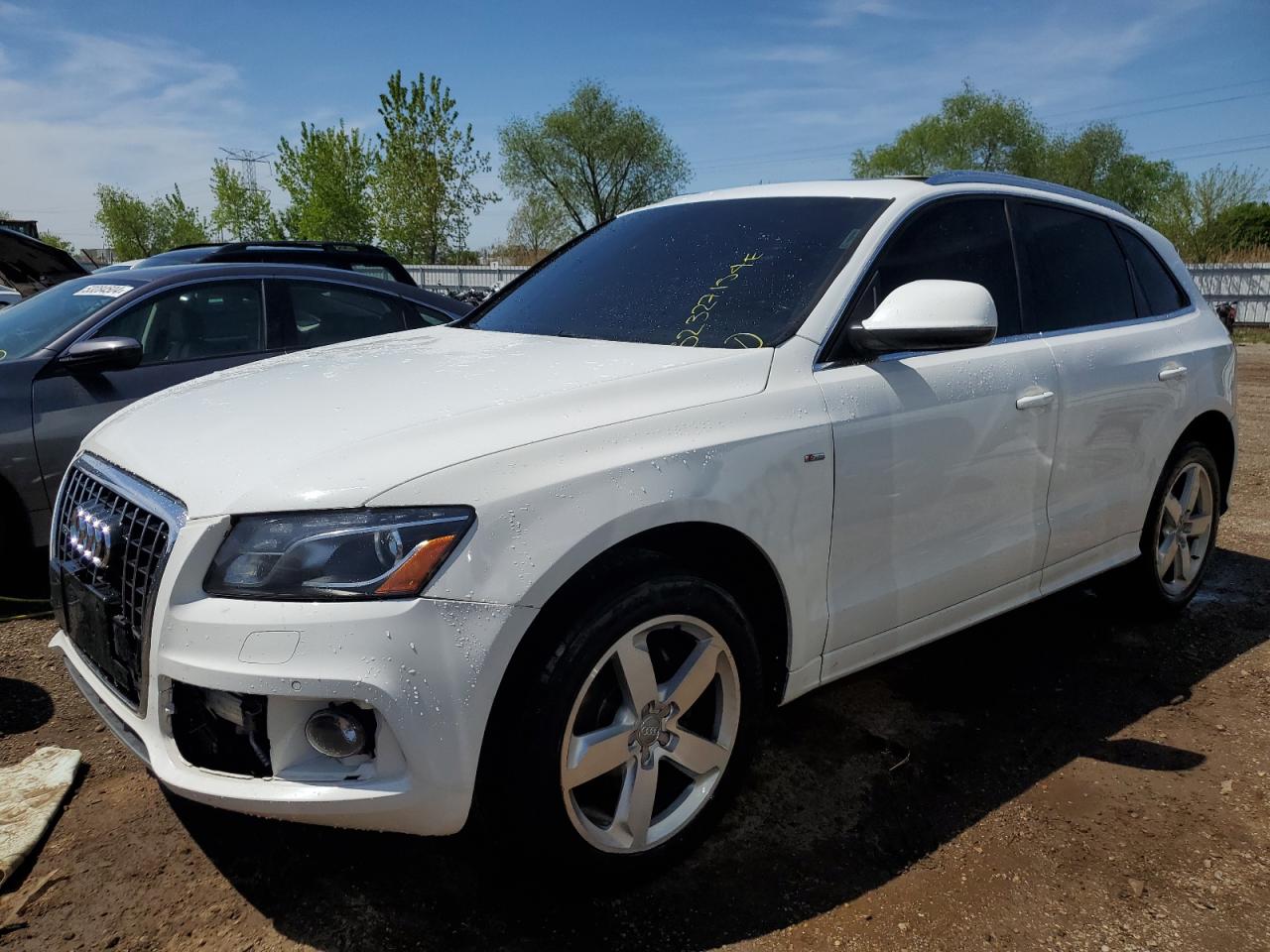 Photo 0 VIN: WA1DKAFP3CA061230 - AUDI Q5 