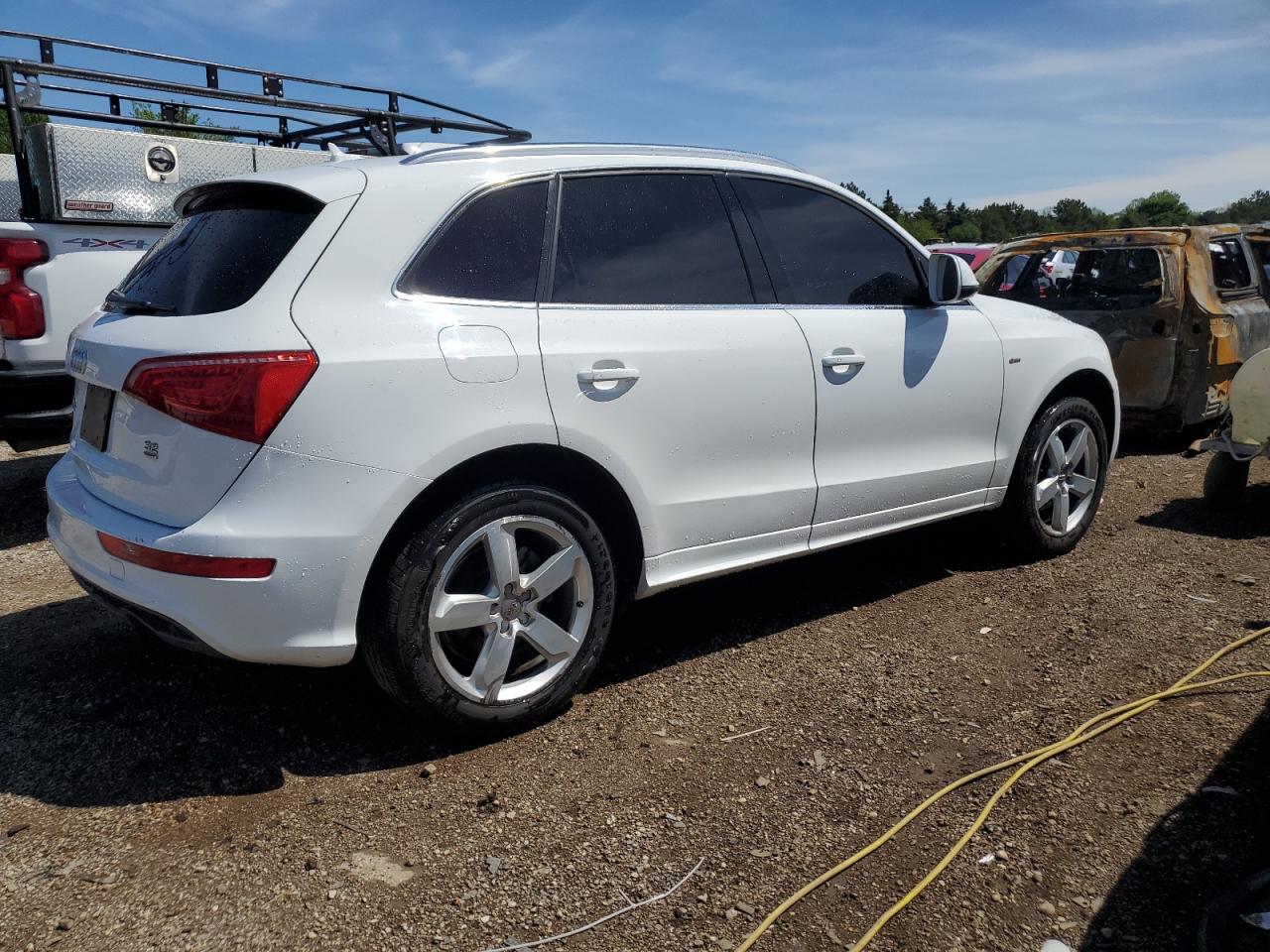 Photo 2 VIN: WA1DKAFP3CA061230 - AUDI Q5 