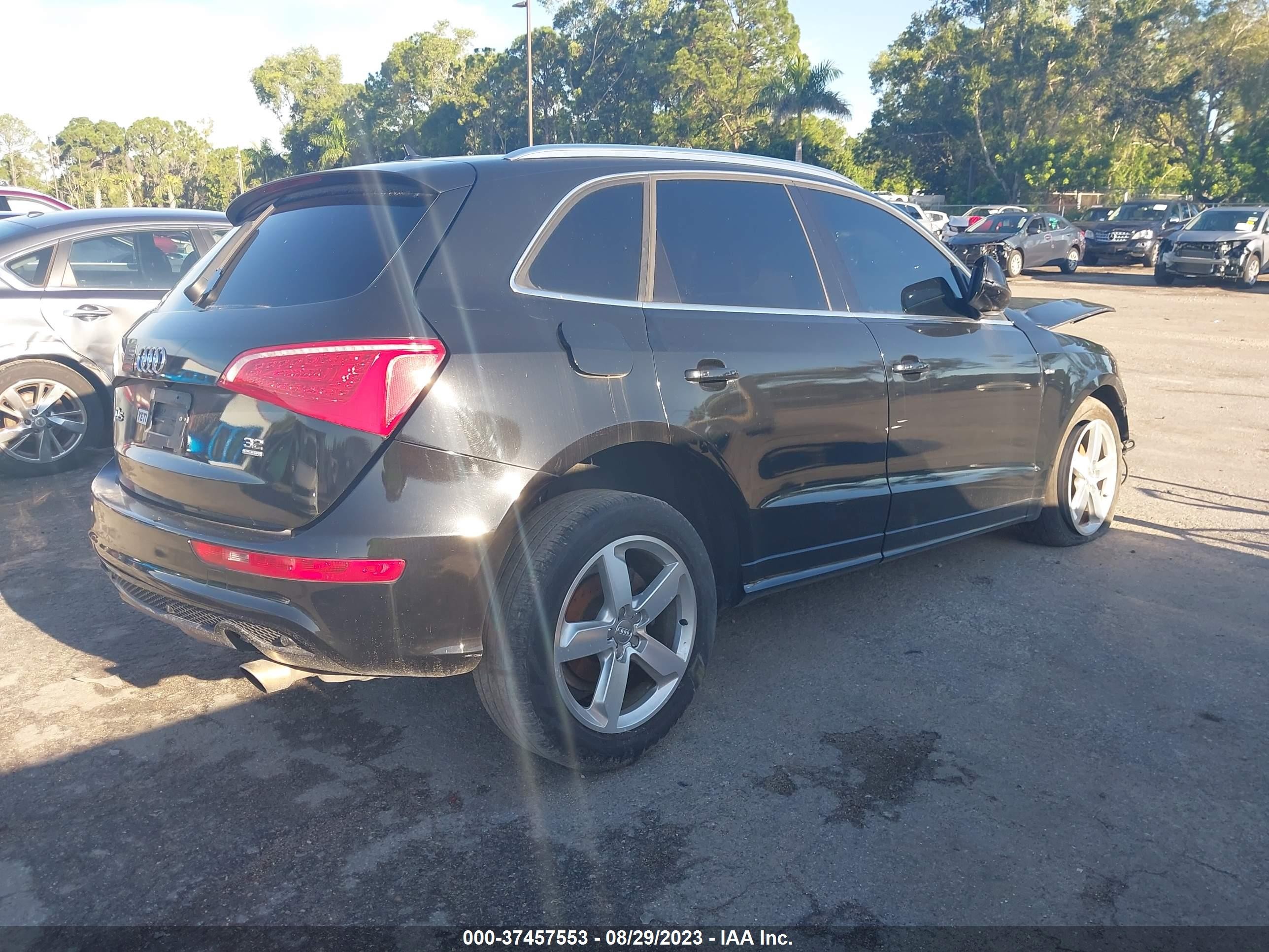 Photo 3 VIN: WA1DKAFP9CA057540 - AUDI Q5 