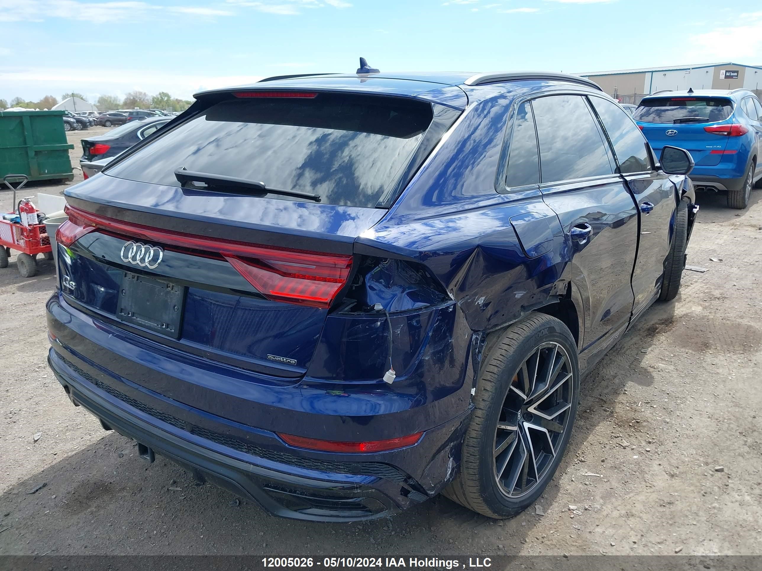 Photo 3 VIN: WA1DVAF1XKD013448 - AUDI Q8 