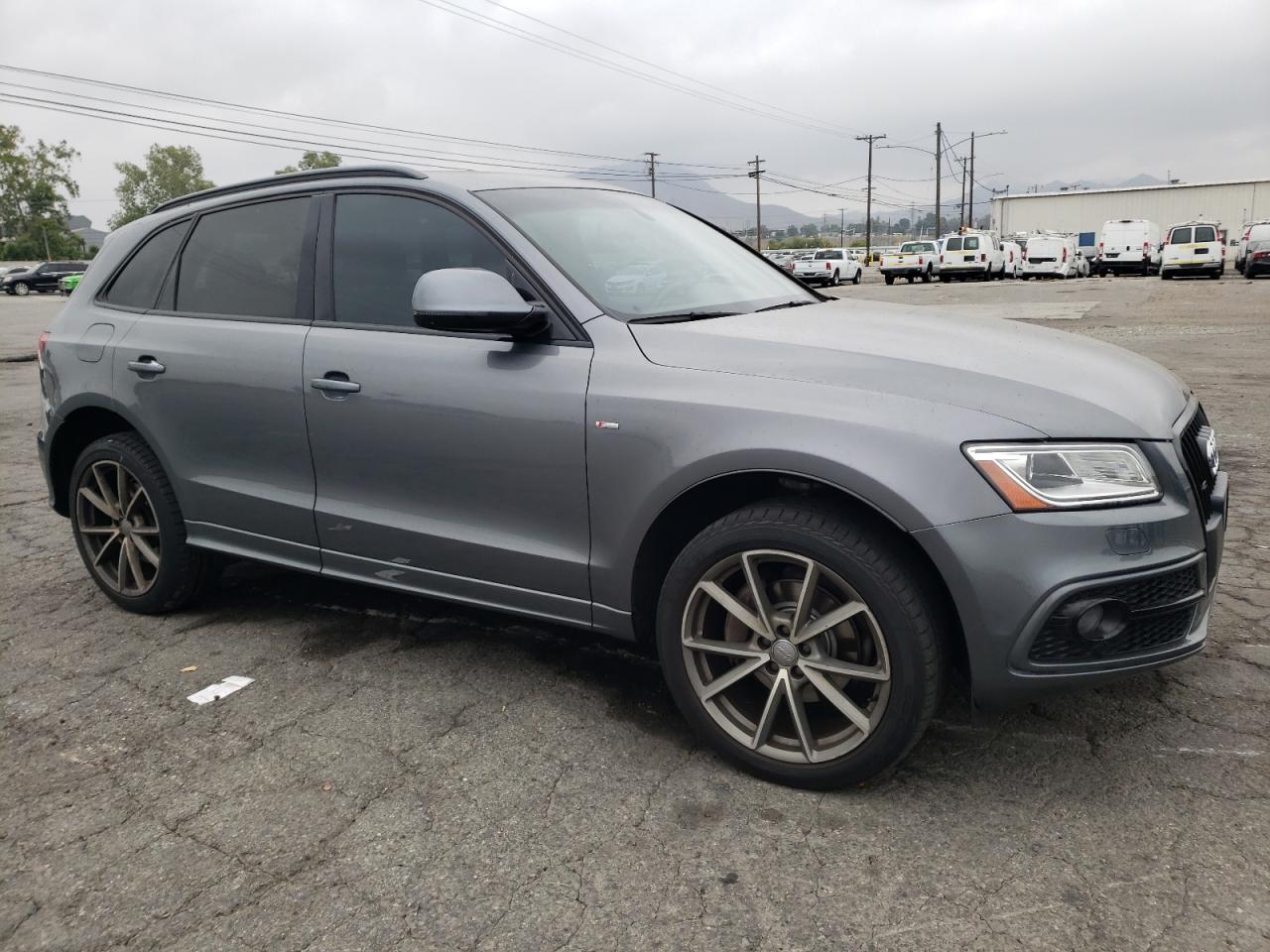 Photo 3 VIN: WA1DVAFP4GA029304 - AUDI Q5 