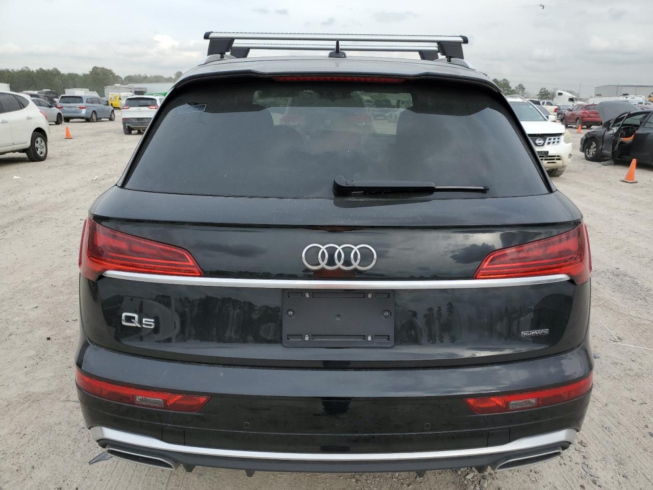 Photo 5 VIN: WA1E2AFY0P2057097 - AUDI Q5 