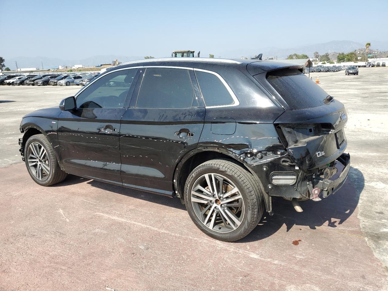 Photo 1 VIN: WA1E2AFY4L2077167 - AUDI Q5 E 