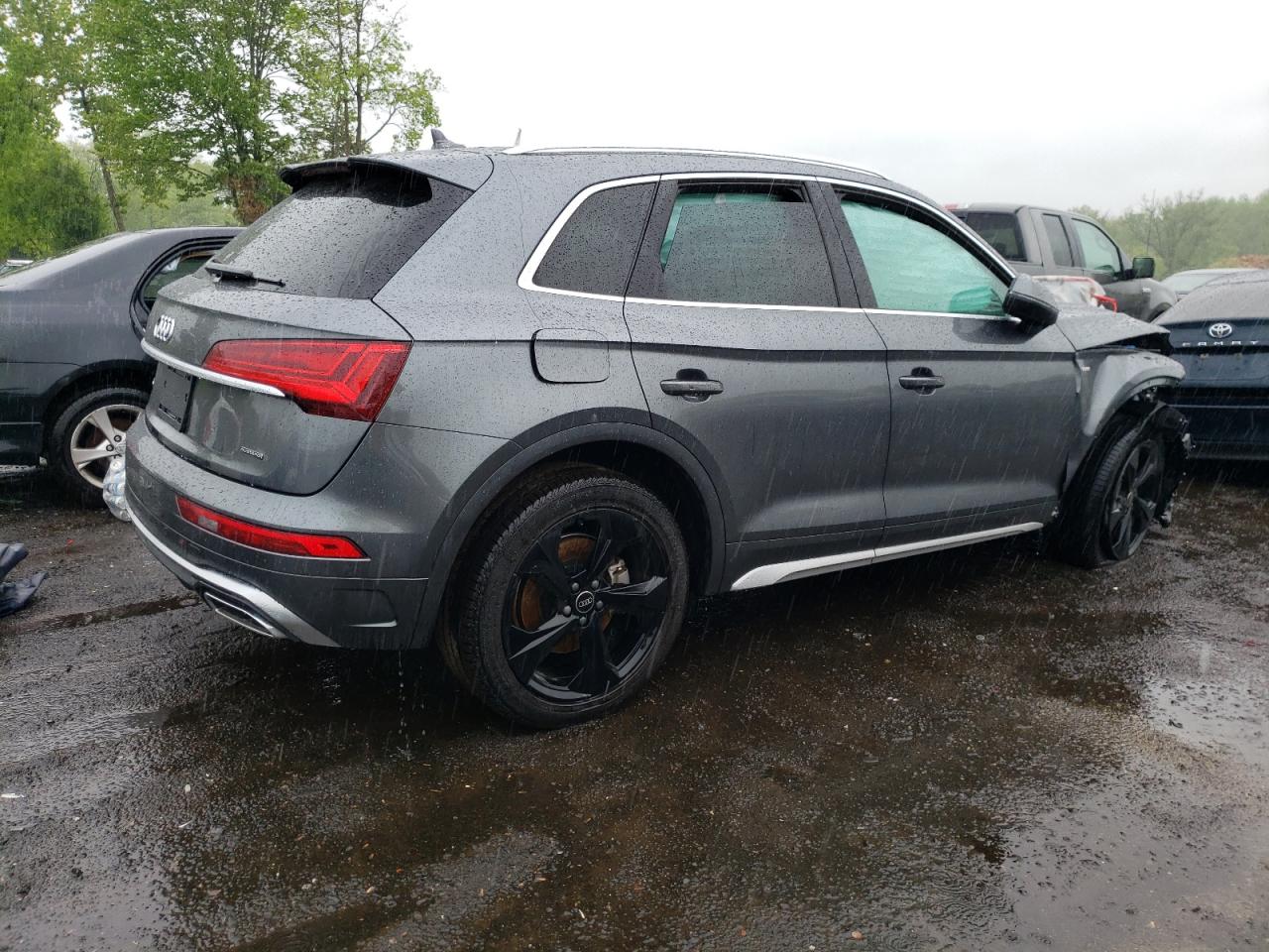 Photo 2 VIN: WA1EAAFY1N2098290 - AUDI Q5 