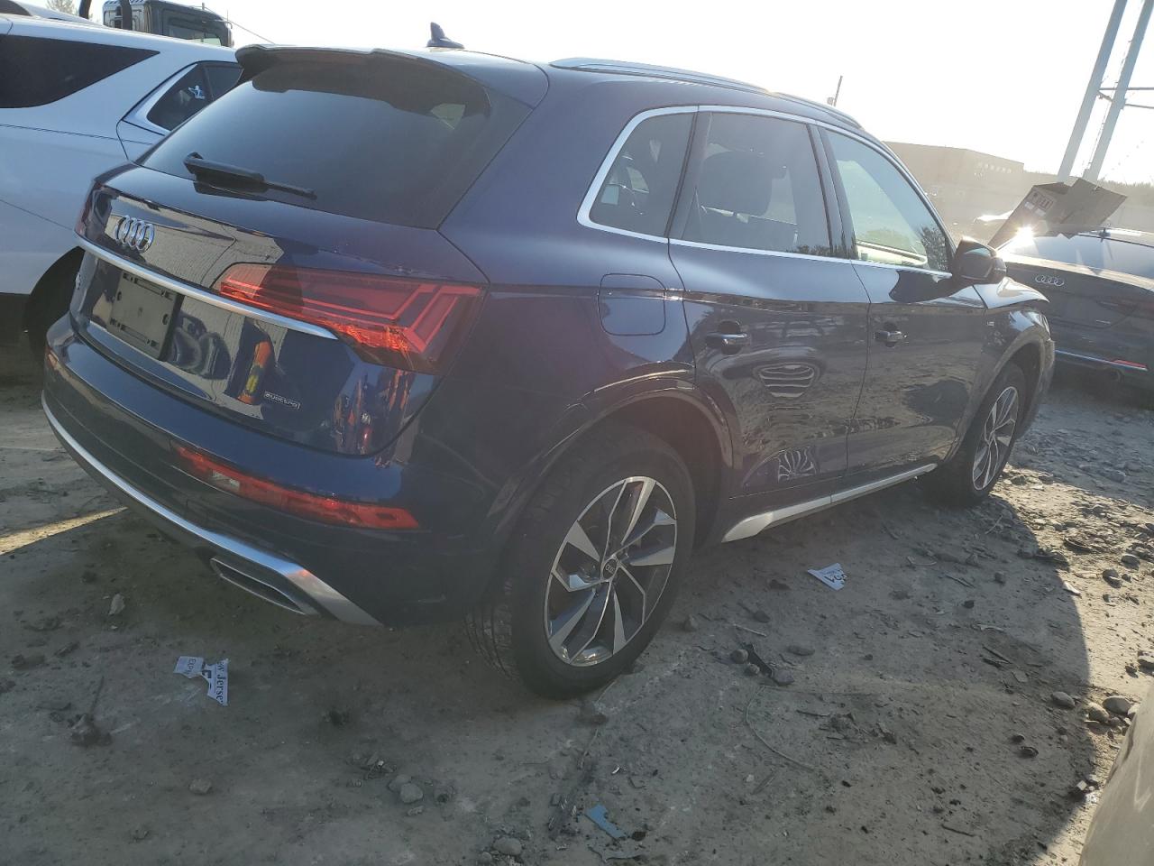 Photo 2 VIN: WA1EAAFY1N2119171 - AUDI Q5 