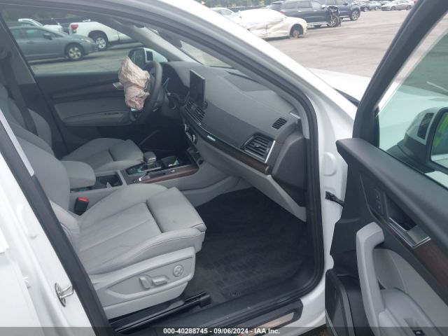 Photo 4 VIN: WA1EAAFY1R2040833 - AUDI Q5 