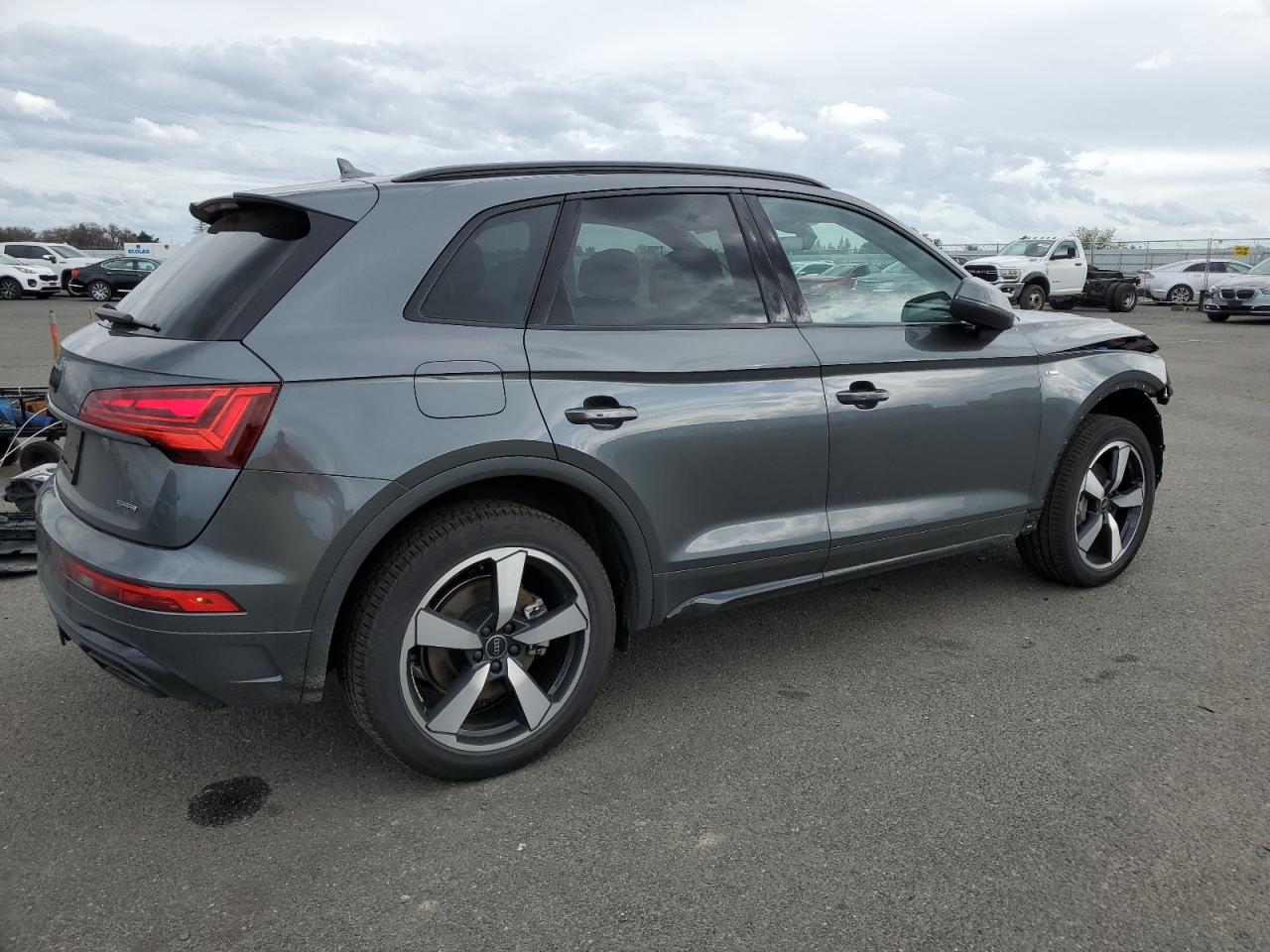 Photo 2 VIN: WA1EAAFY4P2173017 - AUDI Q5 PREMIUM 