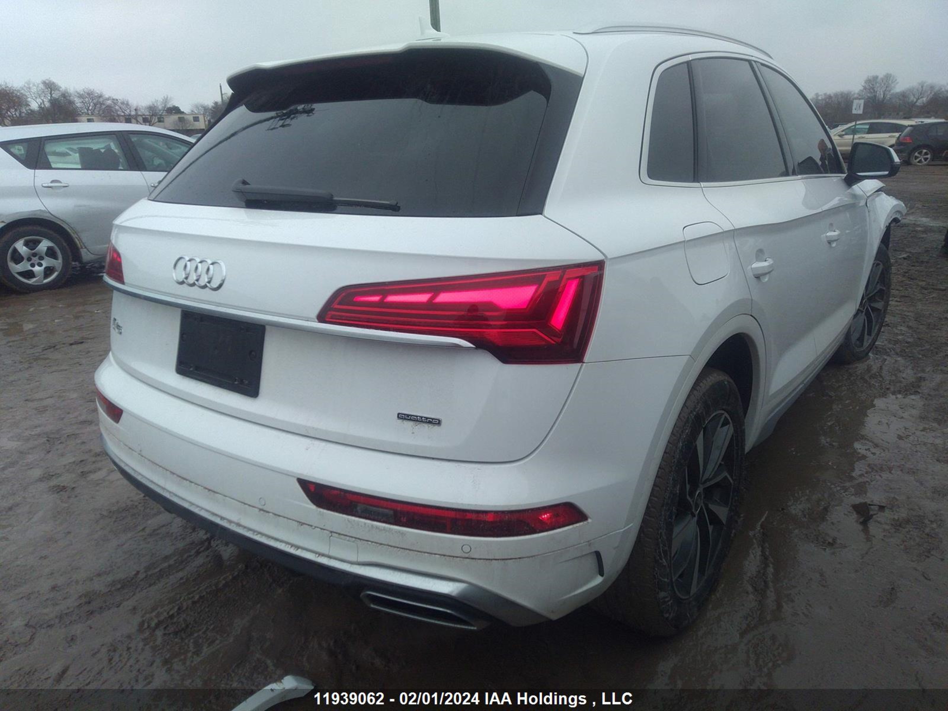 Photo 3 VIN: WA1EAAFY5N2033698 - AUDI Q5 