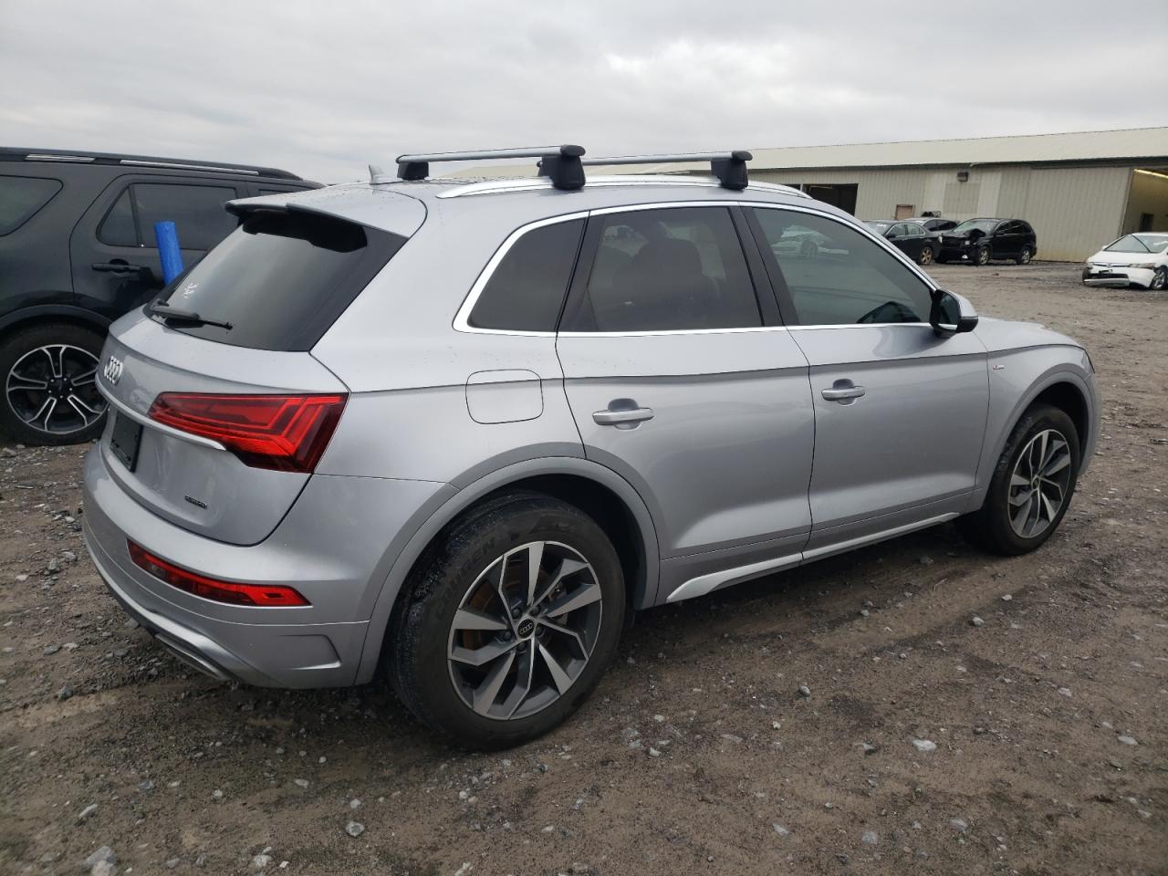 Photo 2 VIN: WA1EAAFY5N2082464 - AUDI Q5 