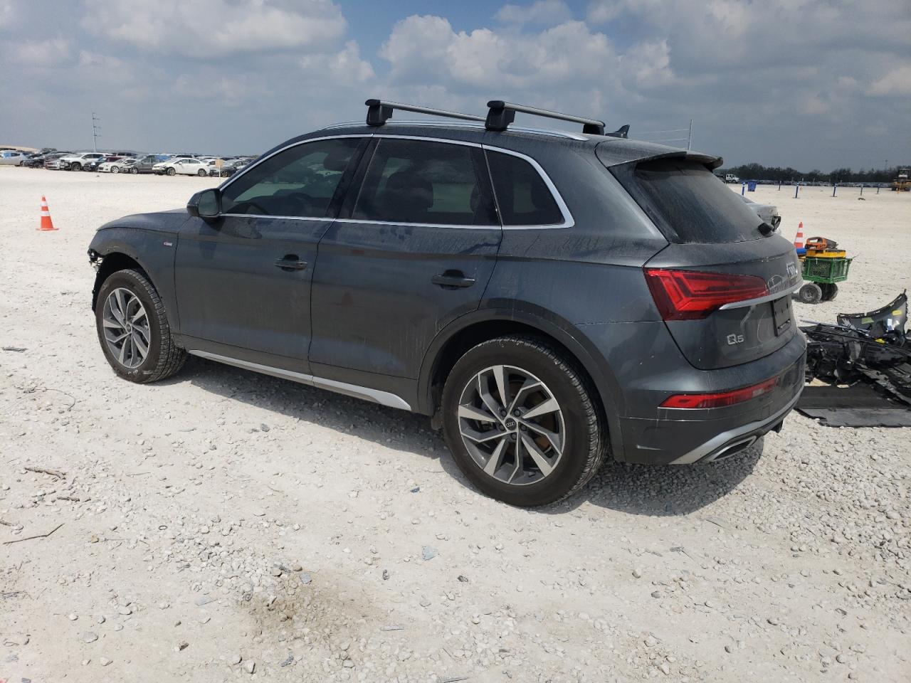 Photo 1 VIN: WA1EAAFY6P2086803 - AUDI Q5 