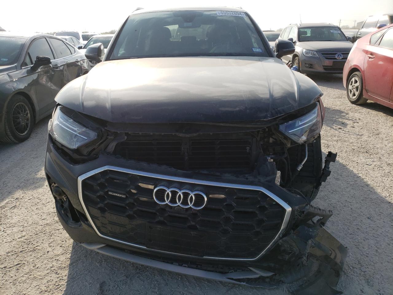 Photo 4 VIN: WA1EAAFY8N2047613 - AUDI Q5 