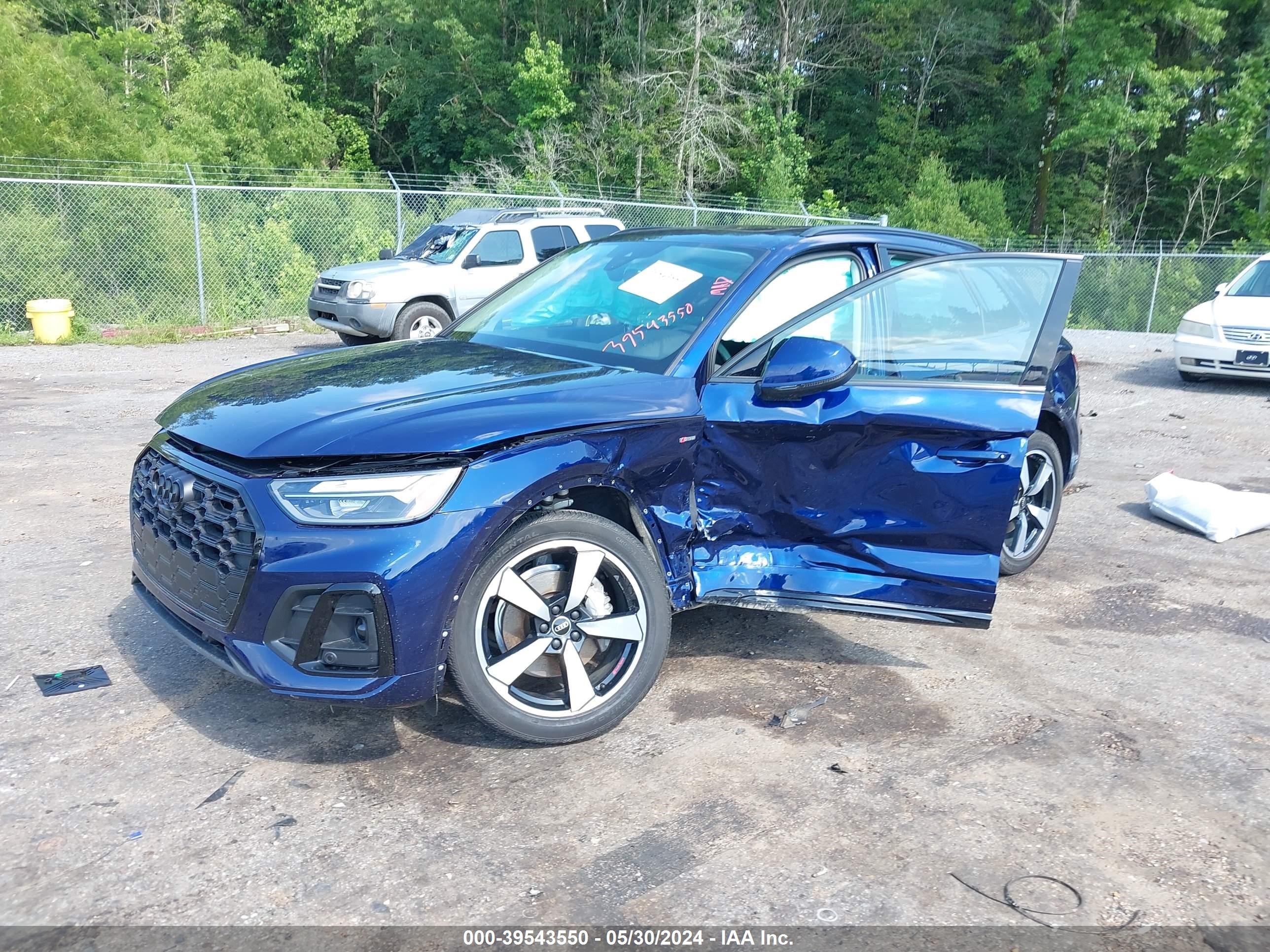 Photo 1 VIN: WA1EAAFY8N2112220 - AUDI Q5 