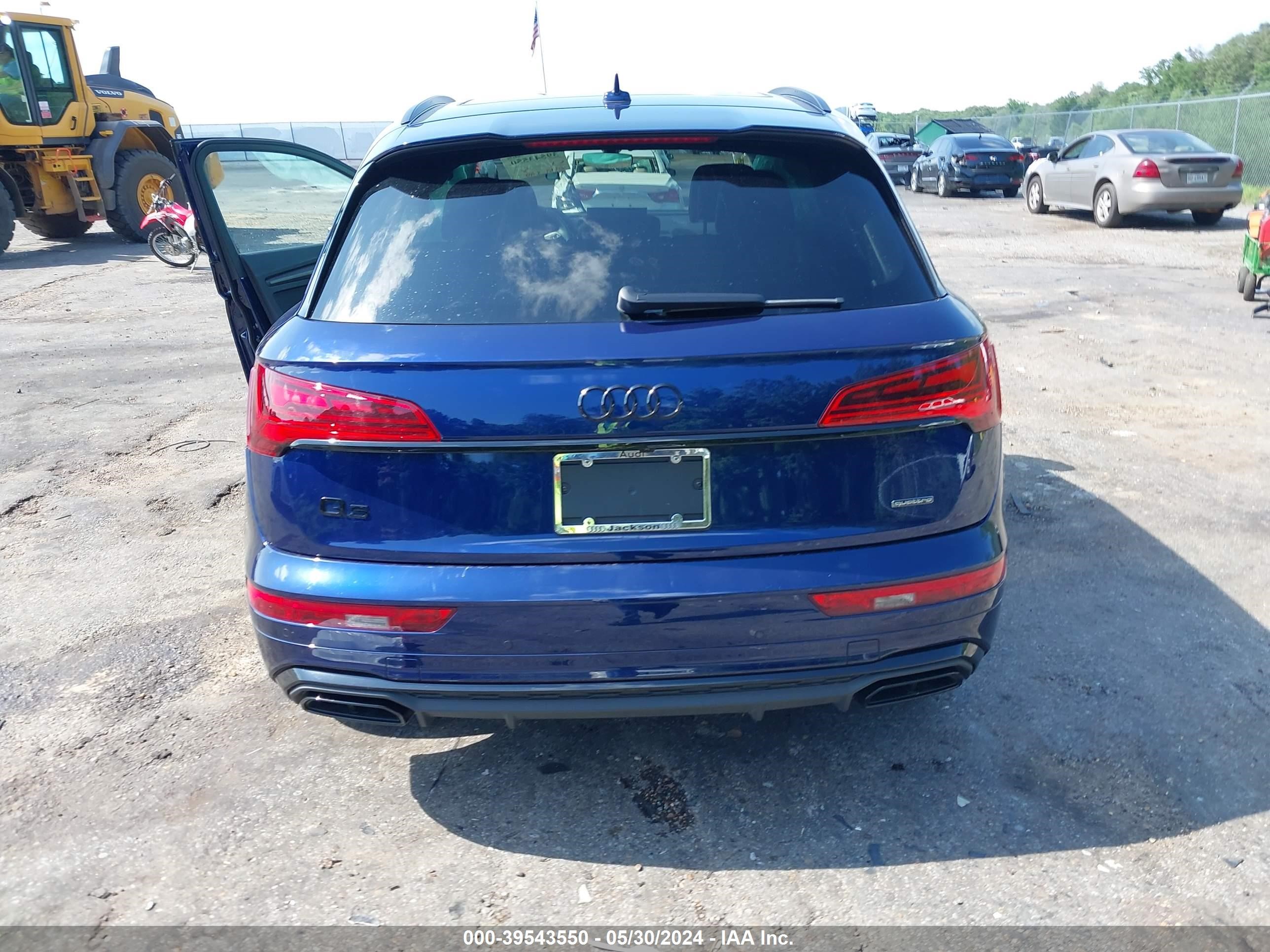 Photo 15 VIN: WA1EAAFY8N2112220 - AUDI Q5 