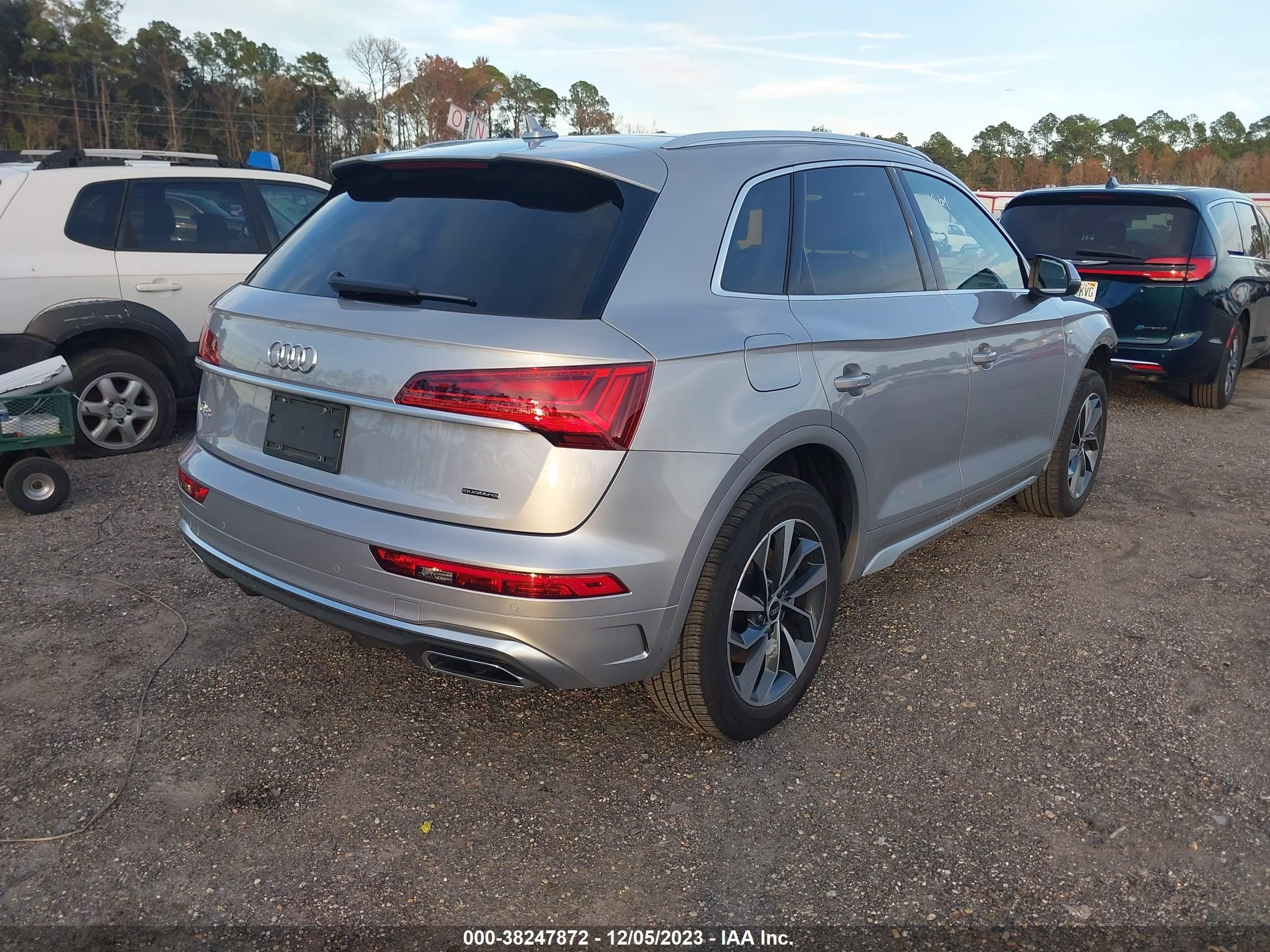 Photo 3 VIN: WA1EAAFY8P2062468 - AUDI Q5 