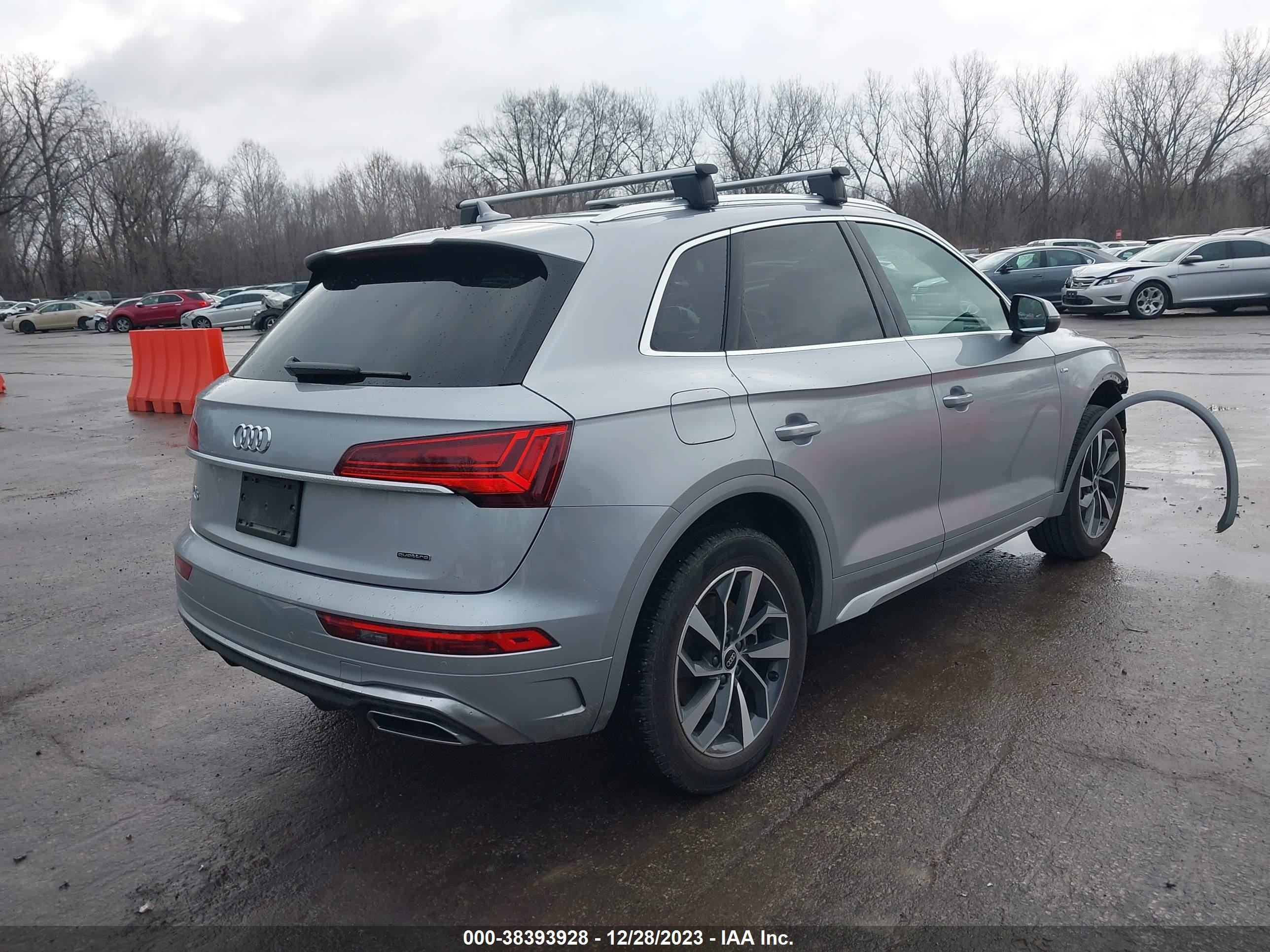 Photo 3 VIN: WA1EAAFY8P2077830 - AUDI Q5 