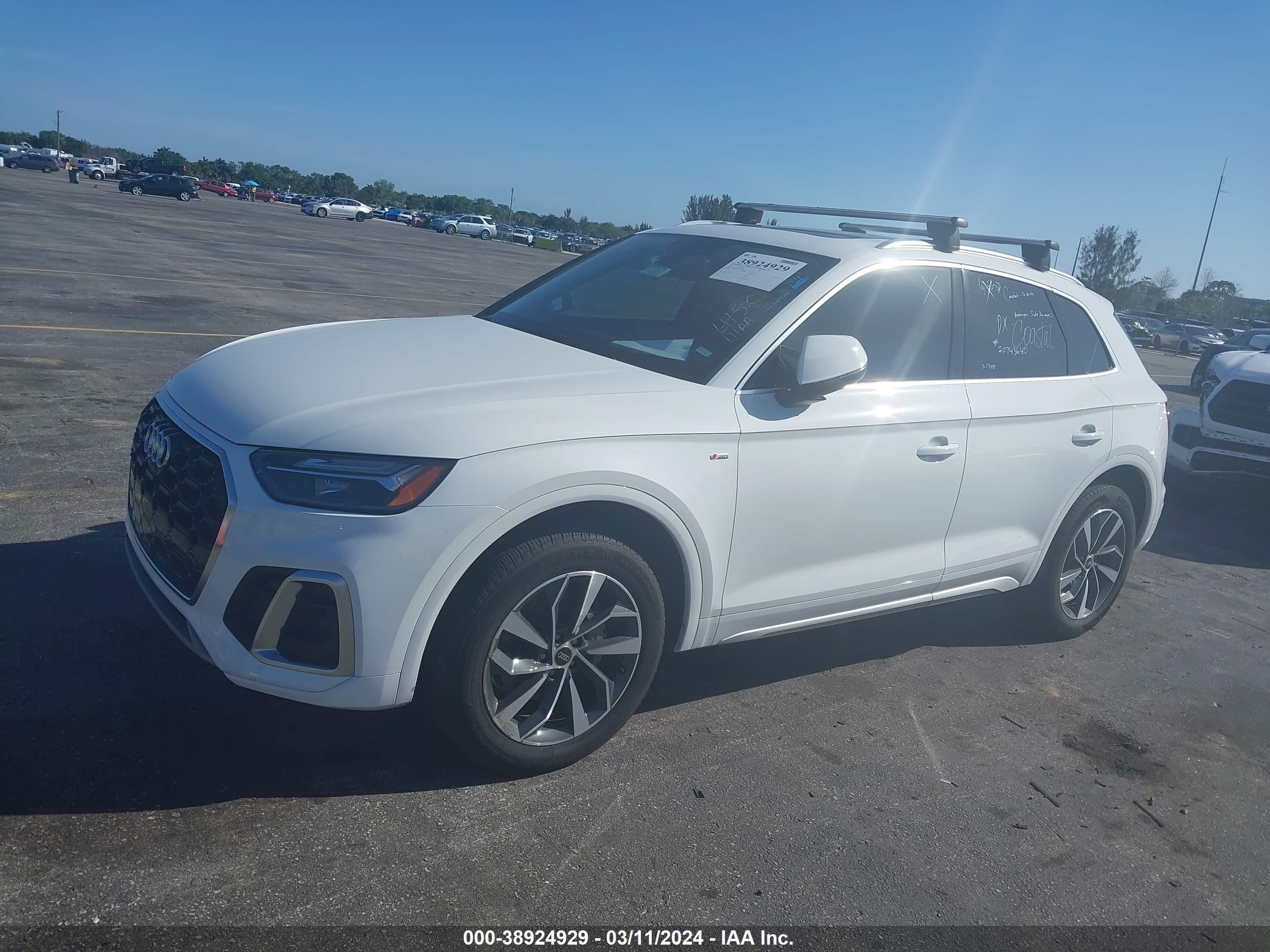 Photo 1 VIN: WA1EAAFYXN2124143 - AUDI Q5 