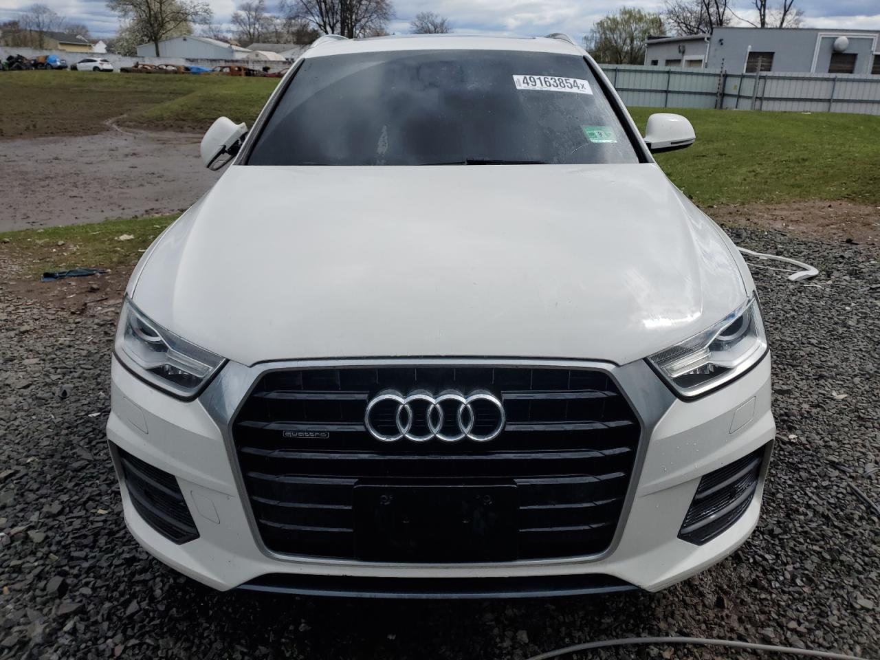 Photo 4 VIN: WA1ECCFS1HR008004 - AUDI Q3 