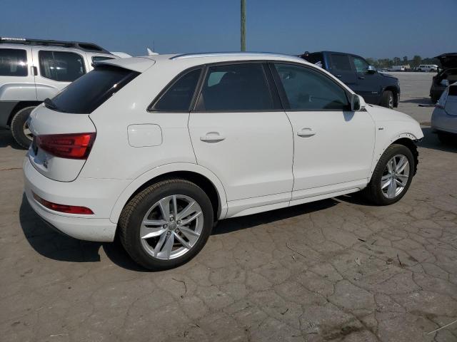 Photo 2 VIN: WA1ECCFS1JR005836 - AUDI Q3 