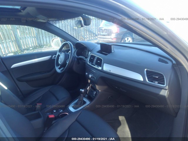 Photo 4 VIN: WA1ECCFS3HR009137 - AUDI Q3 