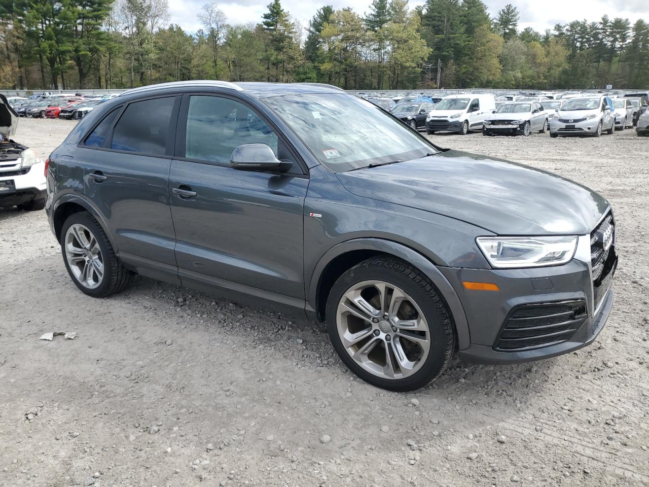 Photo 3 VIN: WA1ECCFS5JR010277 - AUDI Q3 