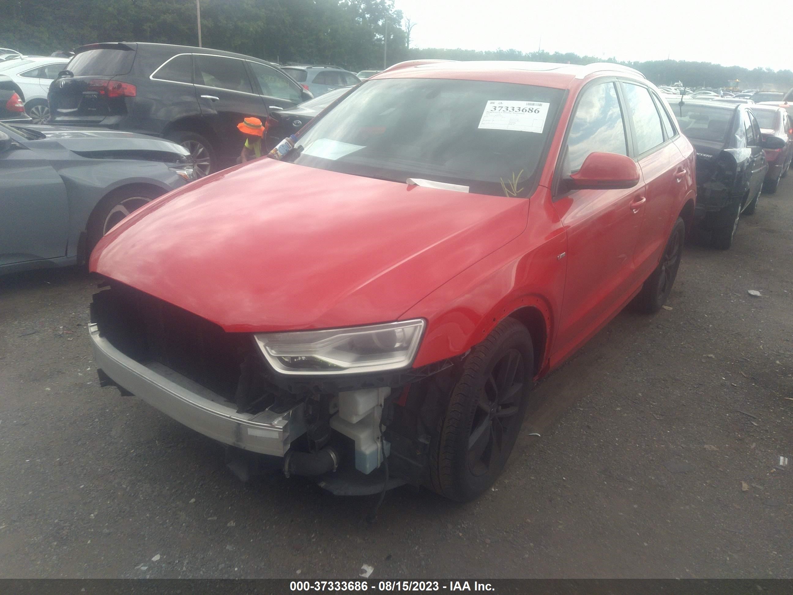 Photo 1 VIN: WA1ECCFS6JR017609 - AUDI Q3 