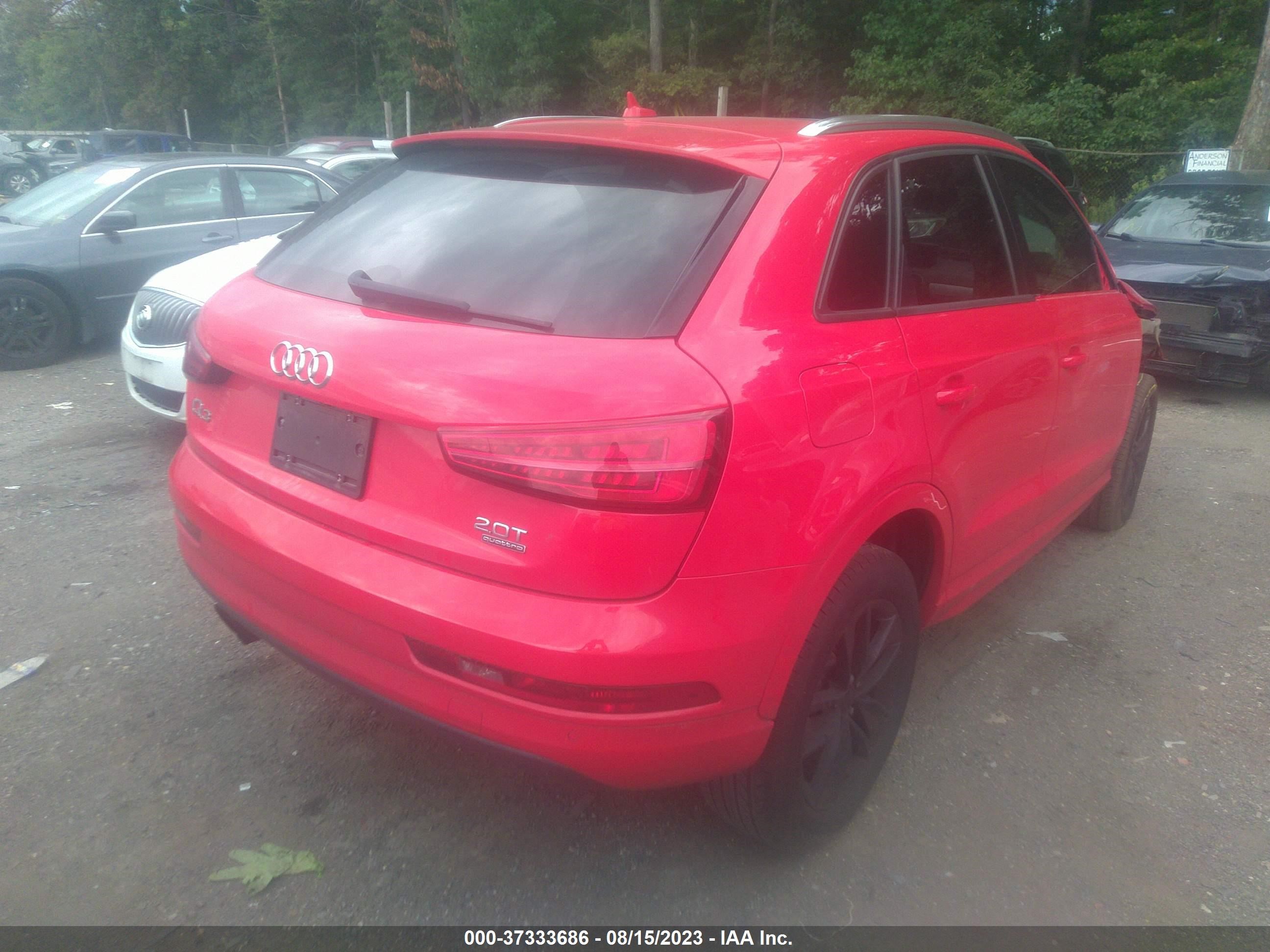 Photo 3 VIN: WA1ECCFS6JR017609 - AUDI Q3 