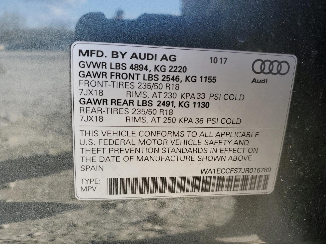 Photo 12 VIN: WA1ECCFS7JR016789 - AUDI Q3 