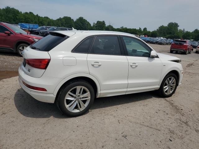 Photo 2 VIN: WA1ECCFS7JR035231 - AUDI Q3 