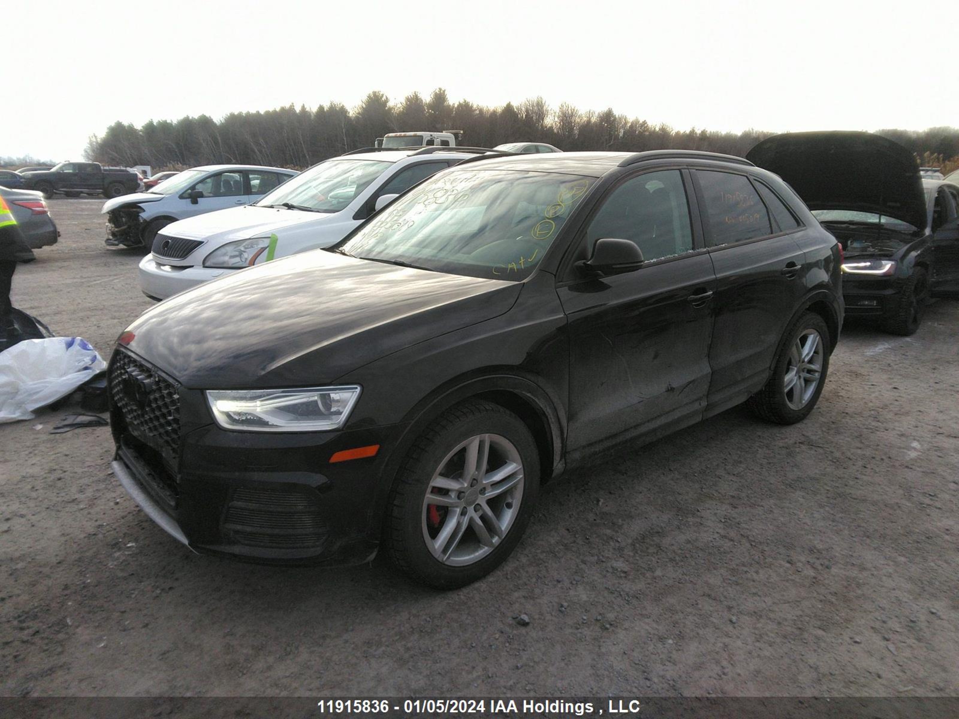 Photo 1 VIN: WA1ECCFSXHR005019 - AUDI Q3 