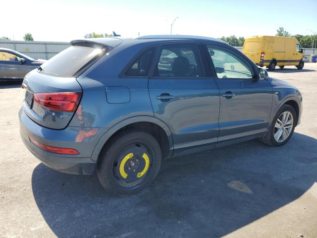 Photo 2 VIN: WA1ECCFSXJR004913 - AUDI Q3 