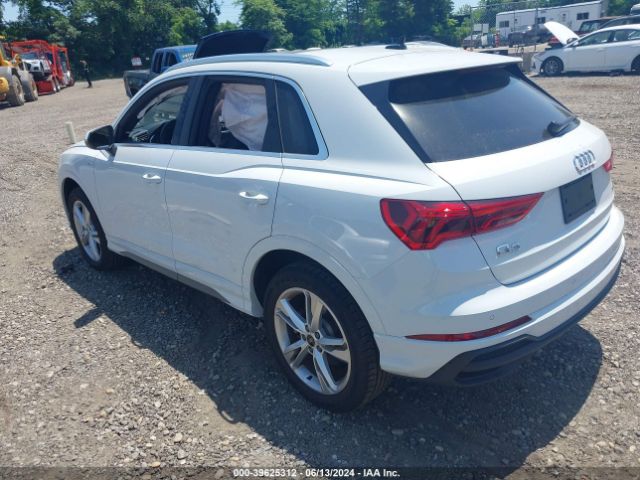 Photo 2 VIN: WA1EECF30R1049145 - AUDI Q3 