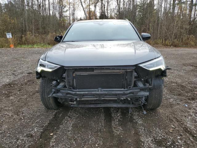 Photo 4 VIN: WA1EECF31M1061815 - AUDI Q3 PREMIUM 