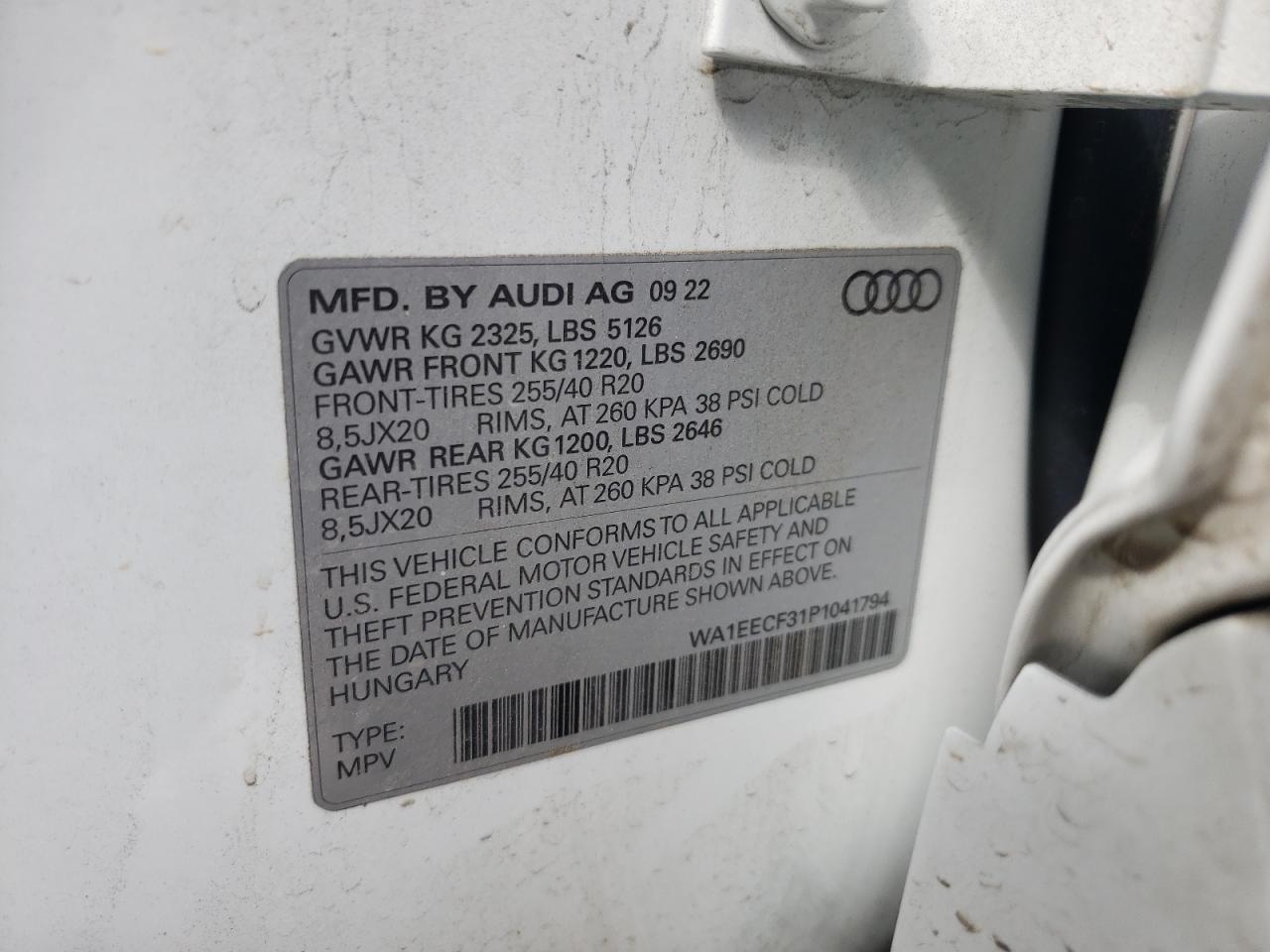 Photo 12 VIN: WA1EECF31P1041794 - AUDI Q3 