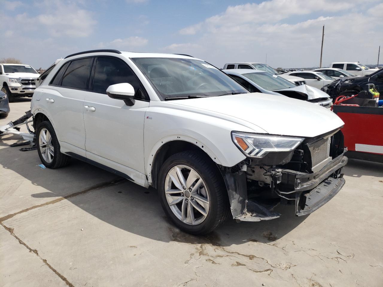 Photo 3 VIN: WA1EECF31P1041794 - AUDI Q3 