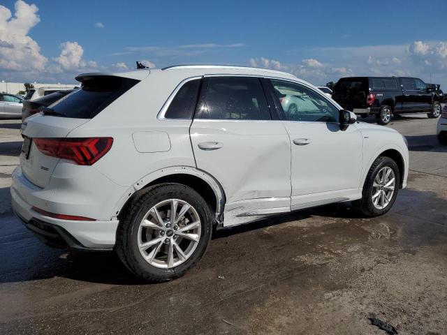 Photo 2 VIN: WA1EECF33N1123961 - AUDI Q3 PREMIUM 