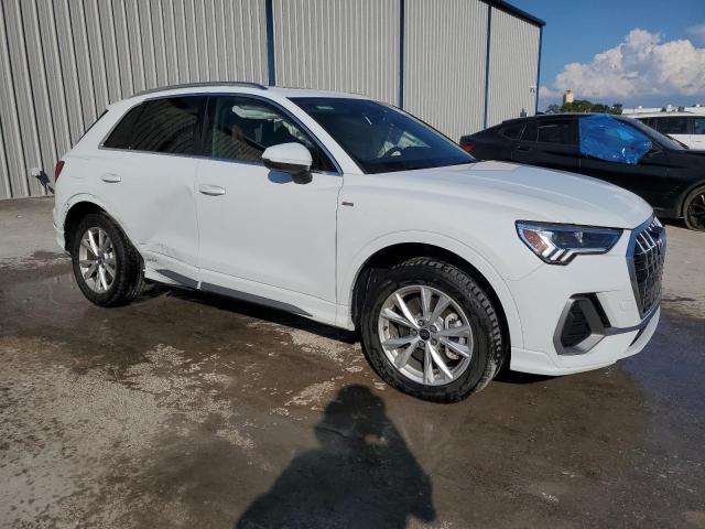 Photo 3 VIN: WA1EECF33N1123961 - AUDI Q3 PREMIUM 