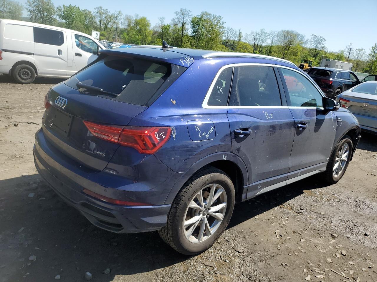 Photo 2 VIN: WA1EECF33N1127492 - AUDI Q3 