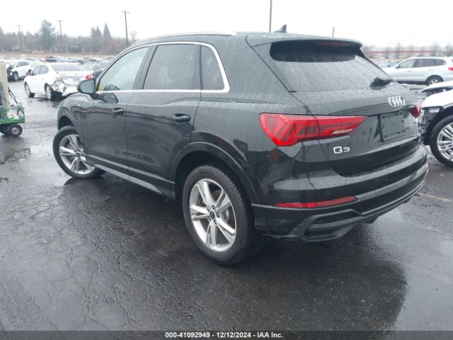 Photo 2 VIN: WA1EECF33P1066017 - AUDI Q3 