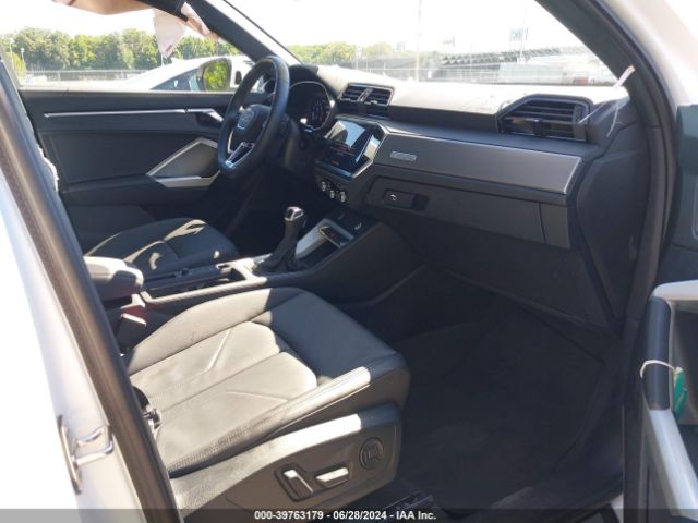 Photo 4 VIN: WA1EECF33P1132811 - AUDI Q3 